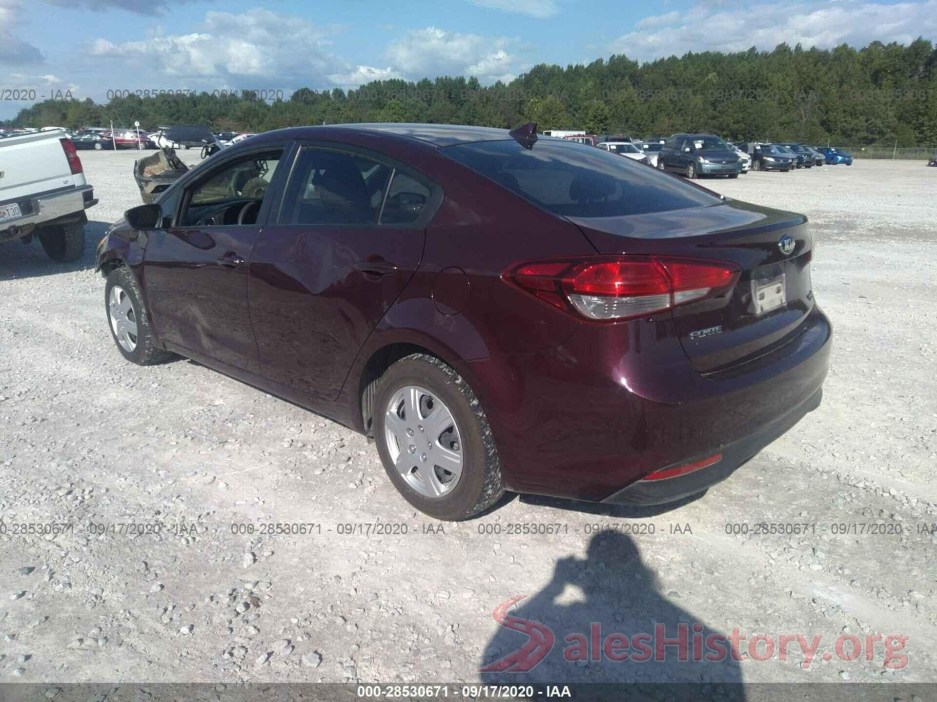 3KPFK4A71JE204242 2018 KIA FORTE