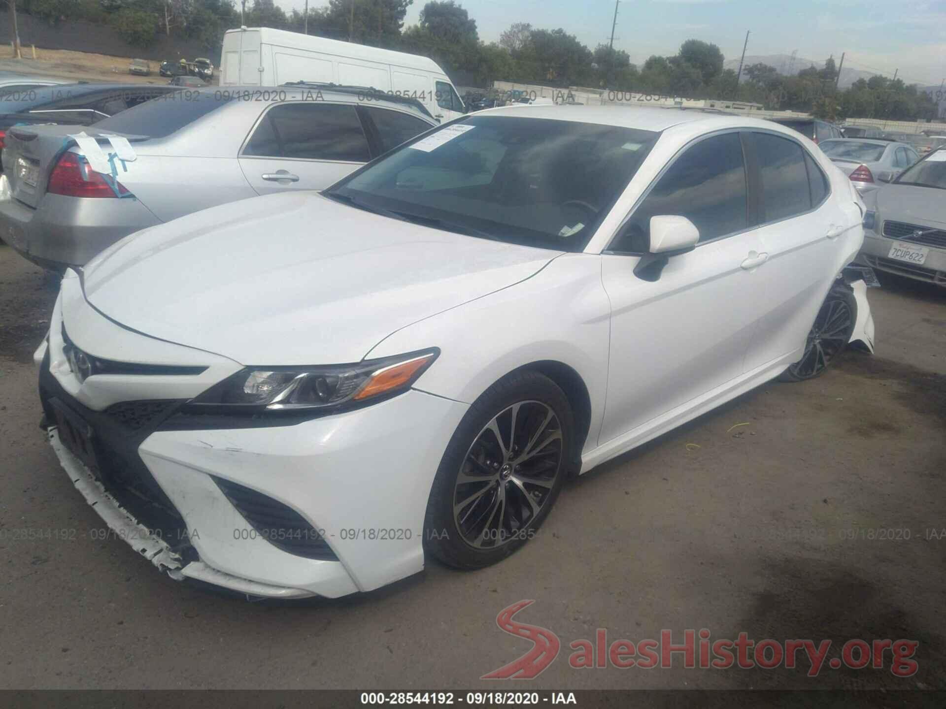 4T1B11HK6JU604837 2018 TOYOTA CAMRY