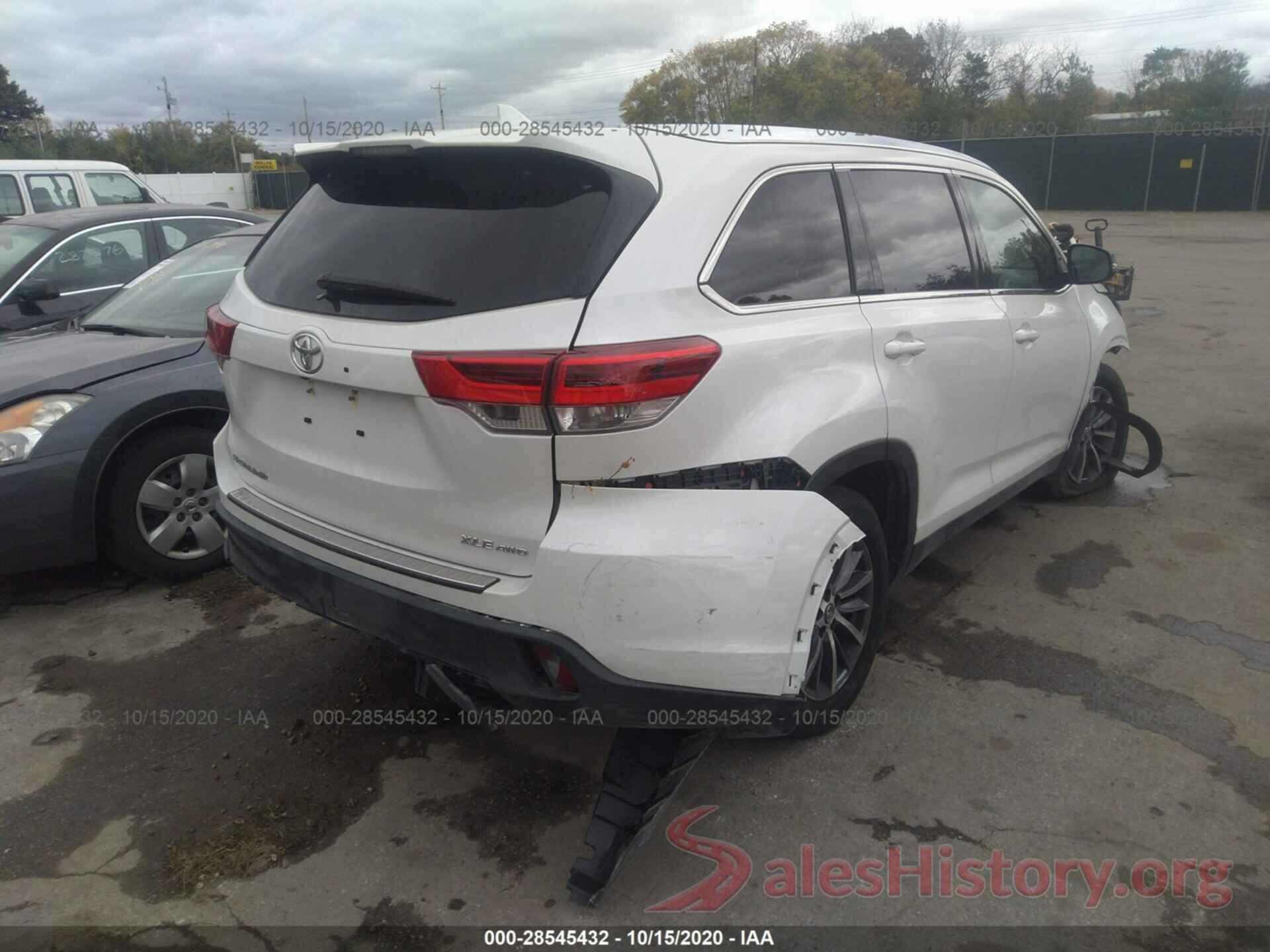 5TDJZRFH2KS585112 2019 TOYOTA HIGHLANDER