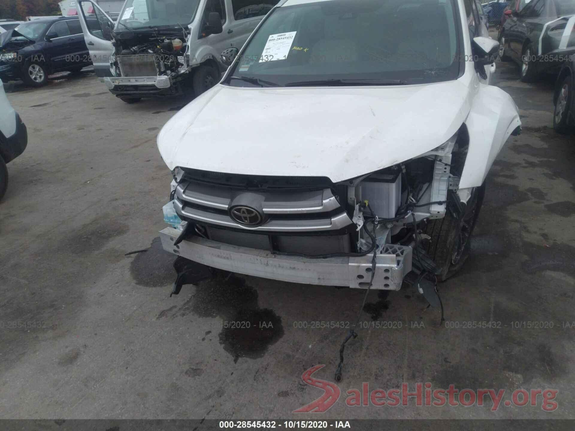 5TDJZRFH2KS585112 2019 TOYOTA HIGHLANDER