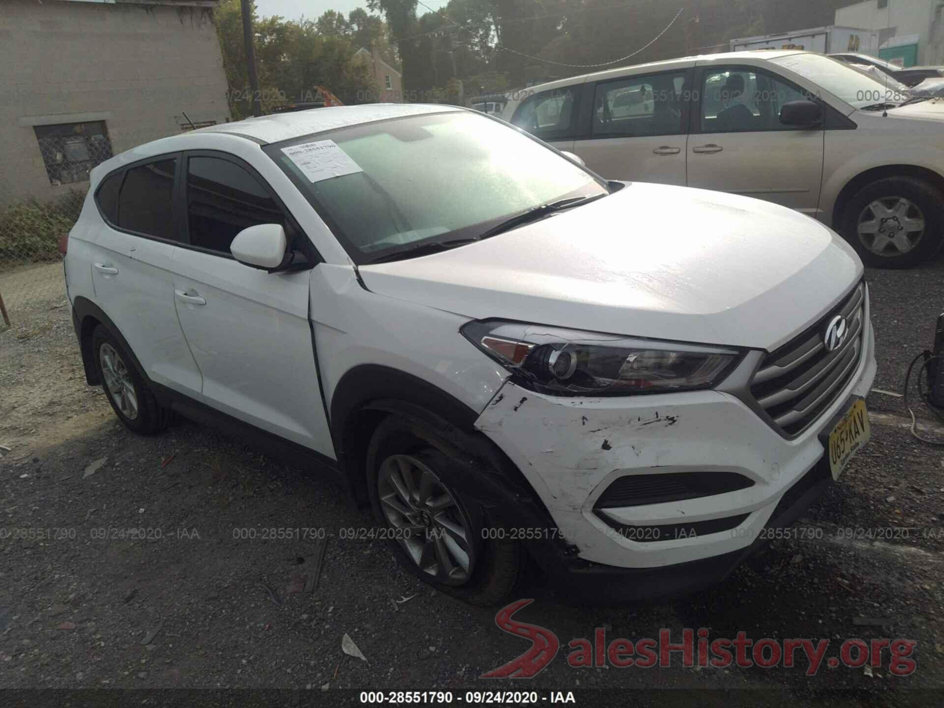 KM8J2CA40JU644153 2018 HYUNDAI TUCSON