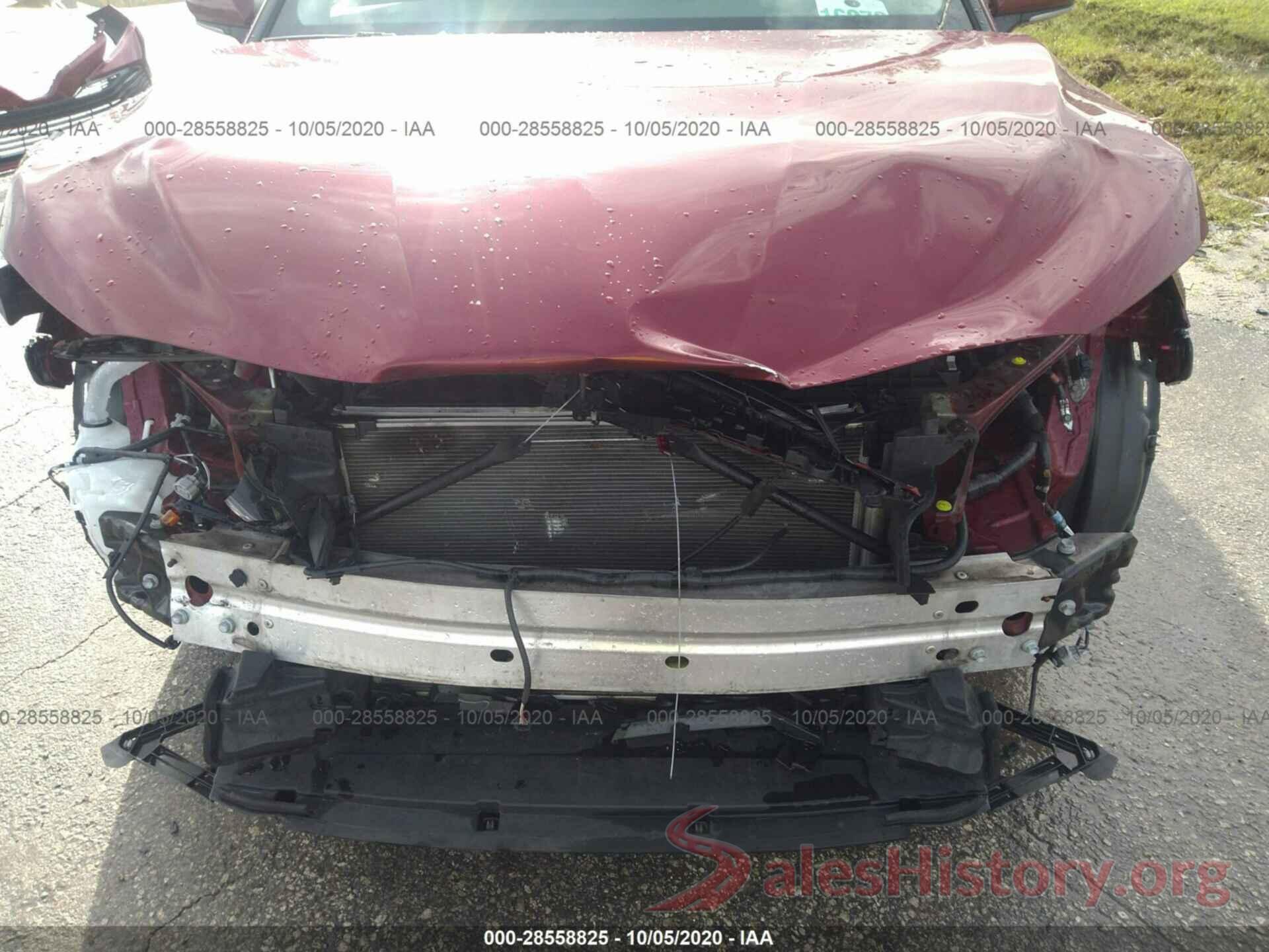 4T1B11HK2JU668633 2018 TOYOTA CAMRY