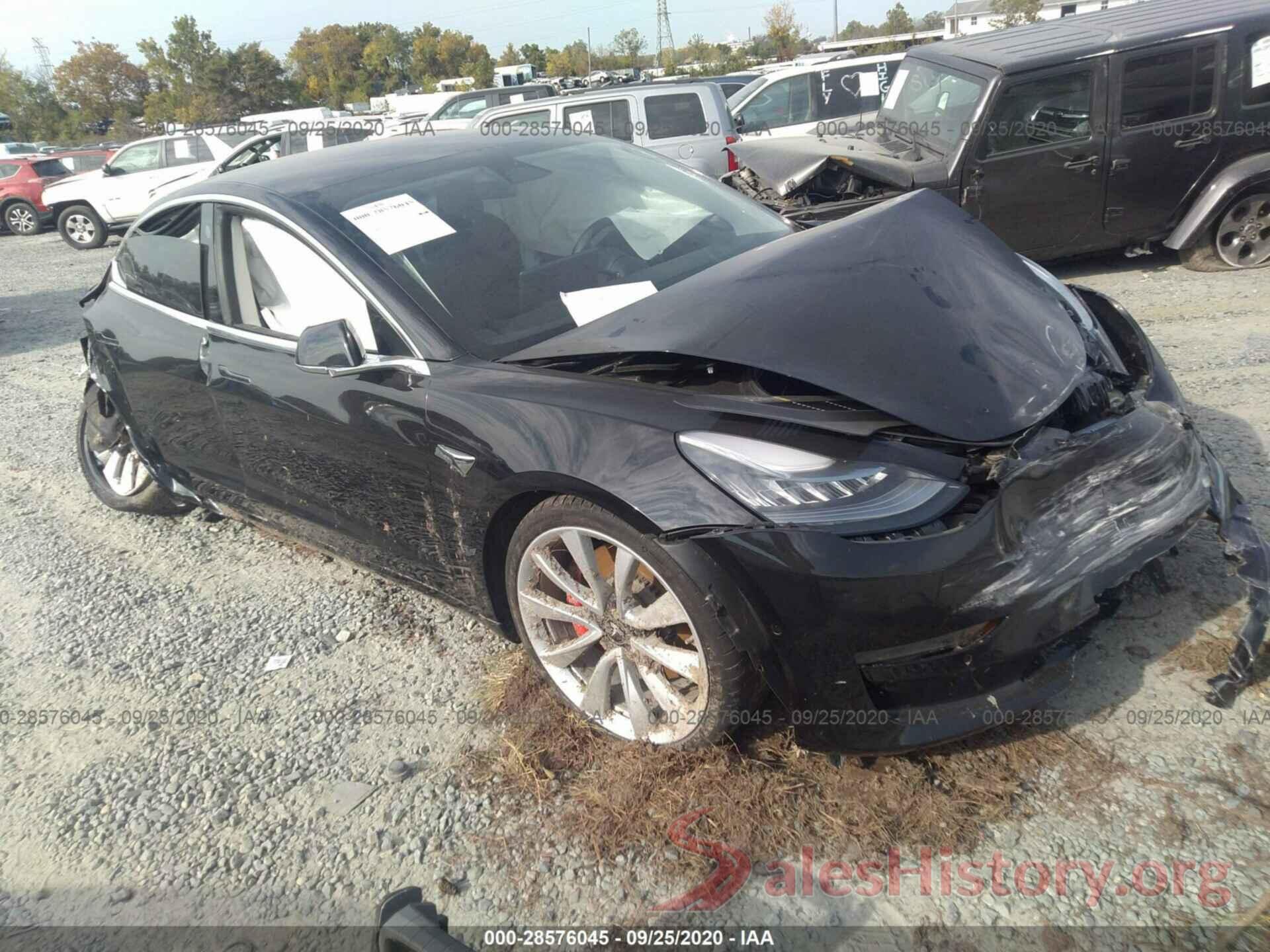 5YJ3E1EB7JF069723 2018 TESLA MODEL 3