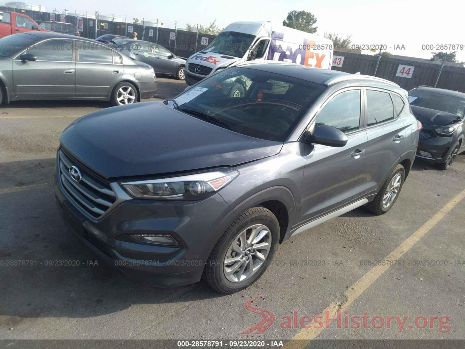 KM8J3CA43JU735852 2018 HYUNDAI TUCSON