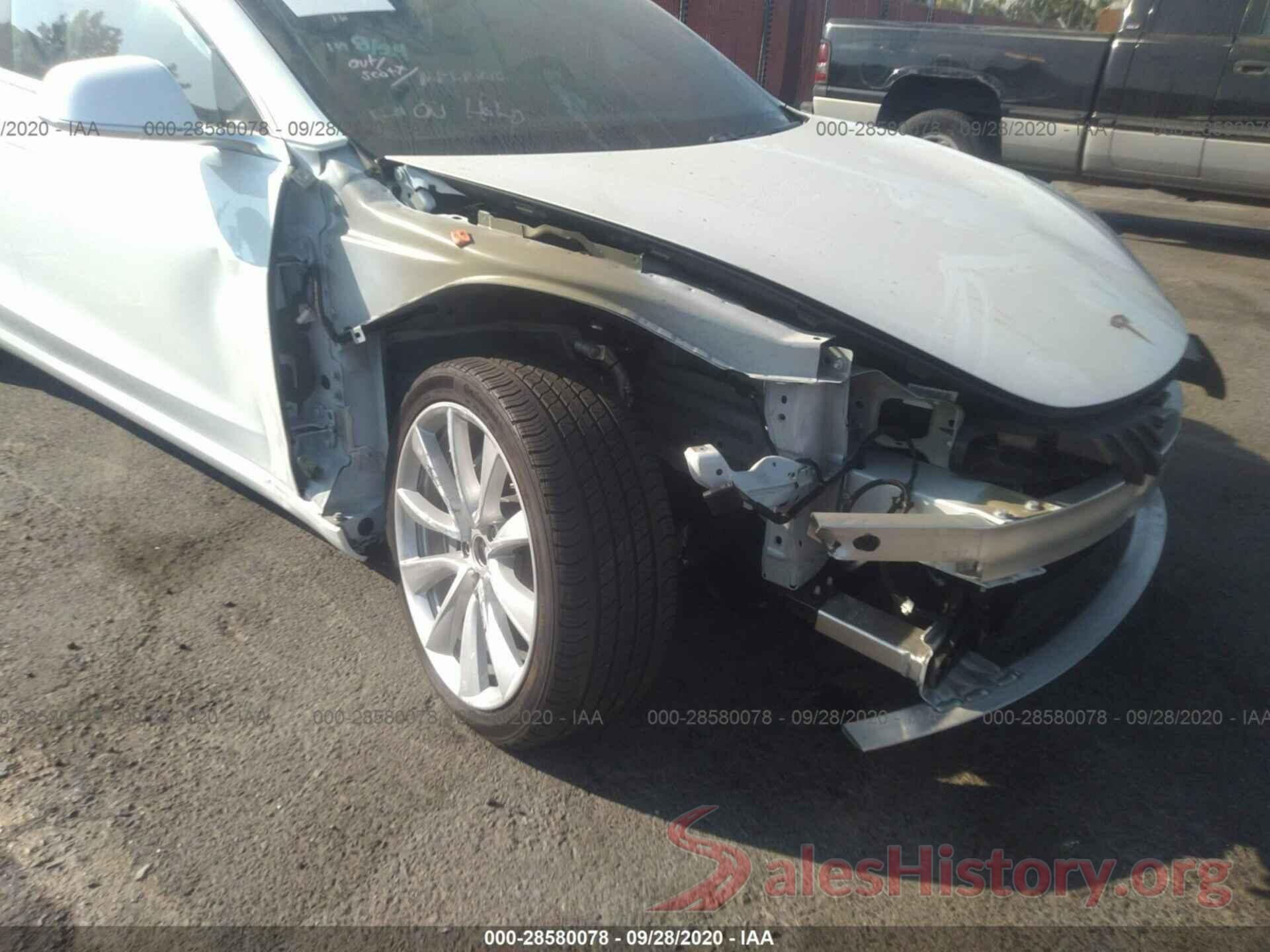 5YJ3E1EAXJF164736 2018 TESLA MODEL 3