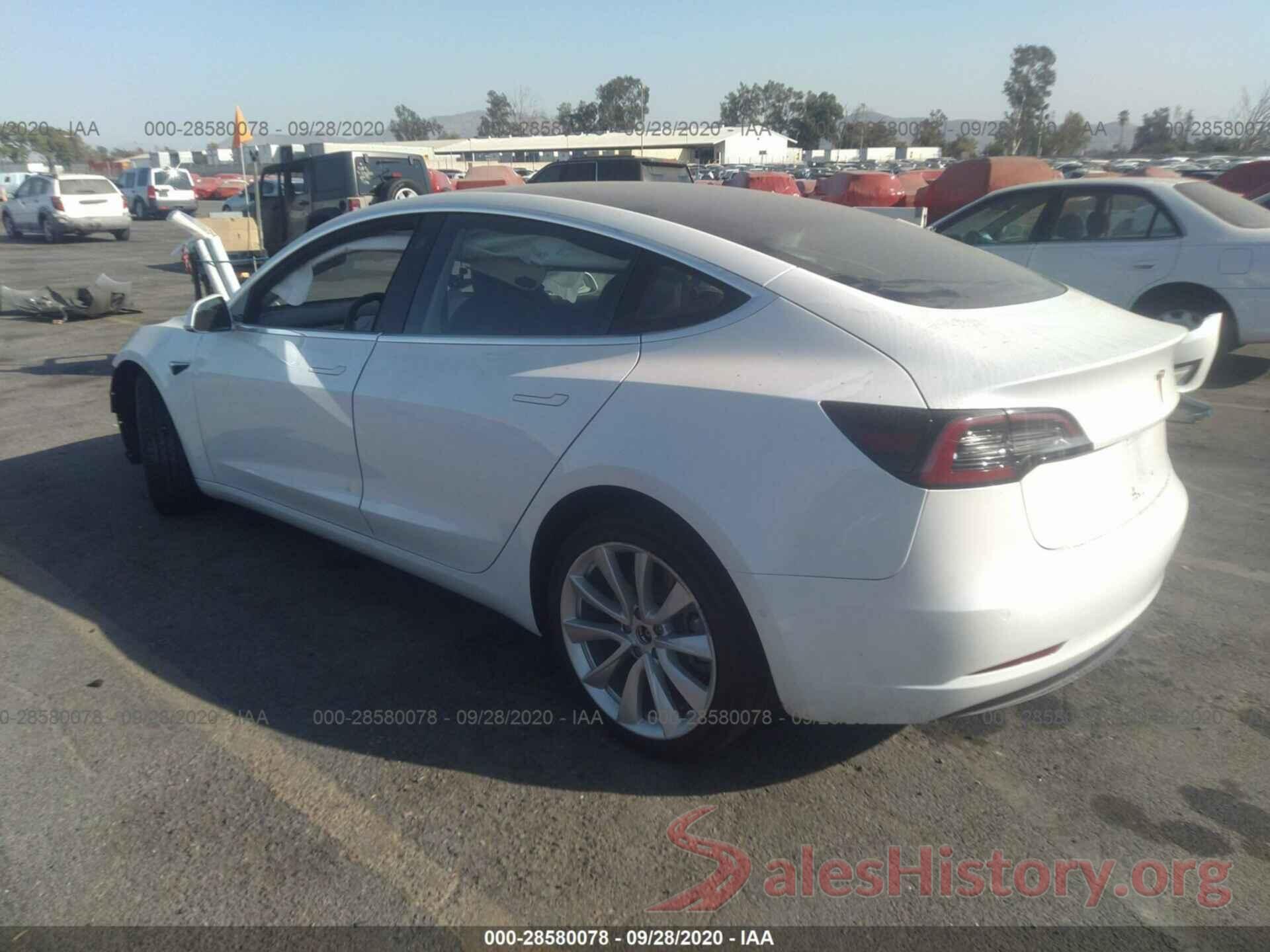 5YJ3E1EAXJF164736 2018 TESLA MODEL 3