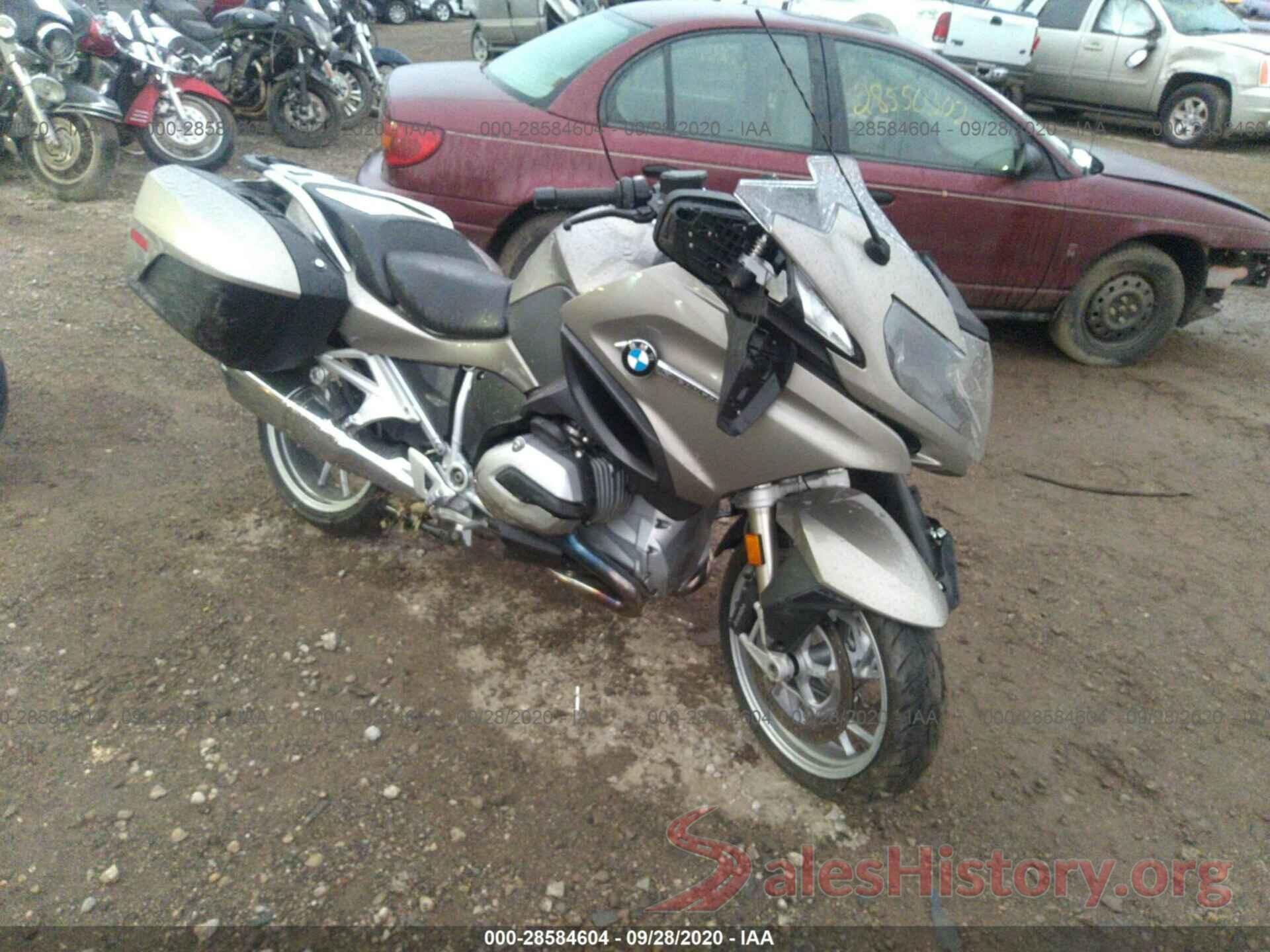 WB10A1305GZ195367 2016 BMW R1200