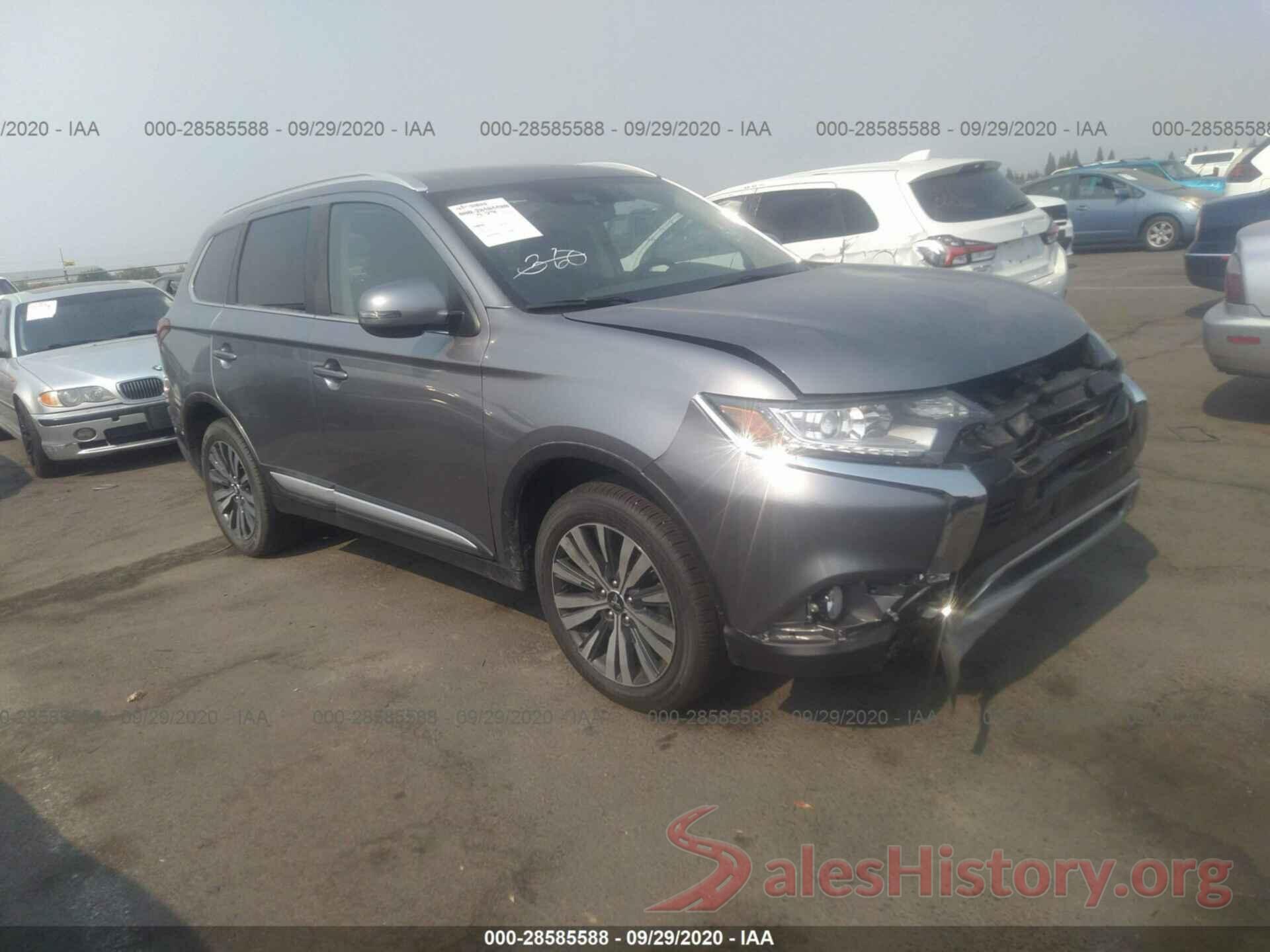 JA4AZ3A38LZ019460 2020 MITSUBISHI OUTLANDER