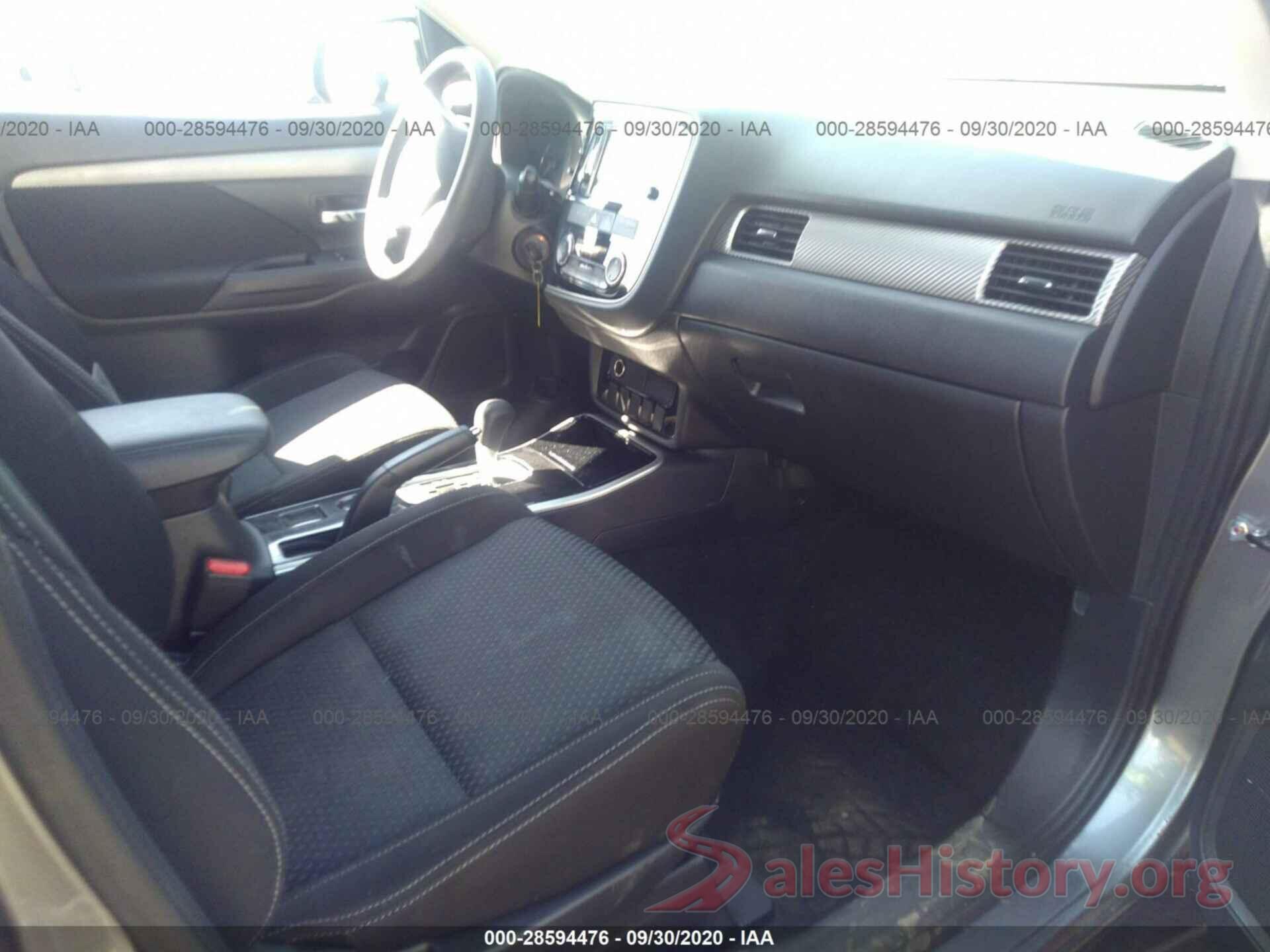 JA4AD2A38JJ004025 2018 MITSUBISHI OUTLANDER