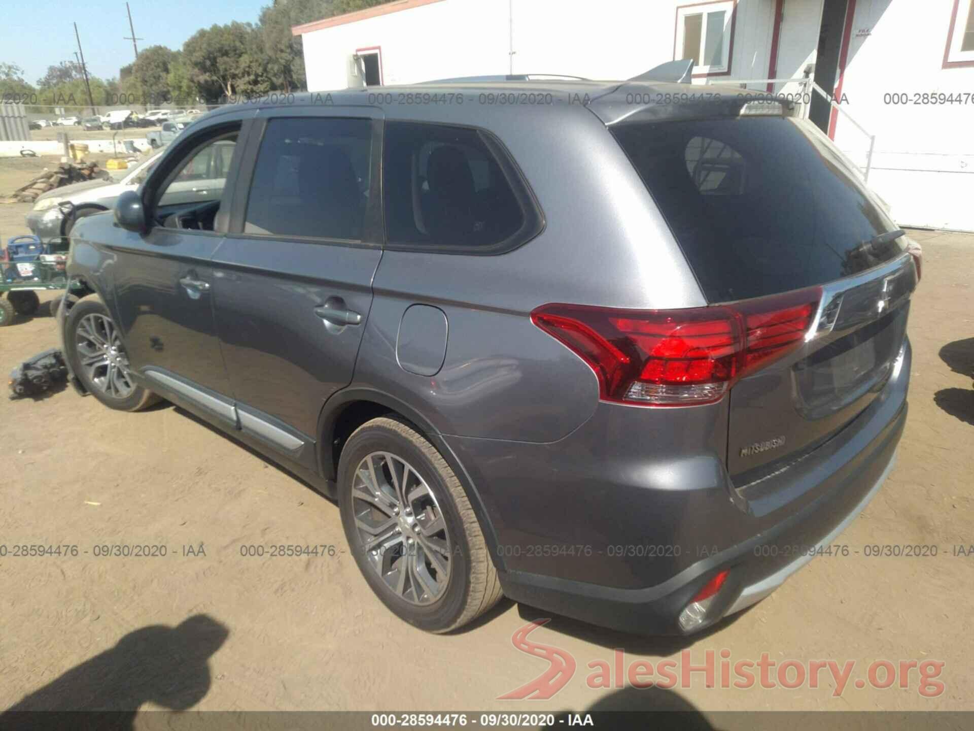 JA4AD2A38JJ004025 2018 MITSUBISHI OUTLANDER