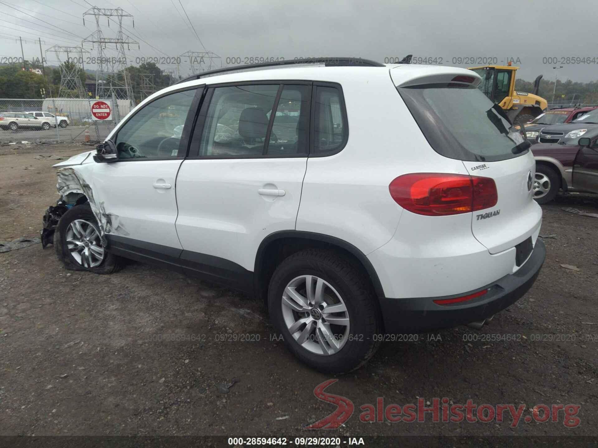 WVGBV7AX0HK011946 2017 VOLKSWAGEN TIGUAN