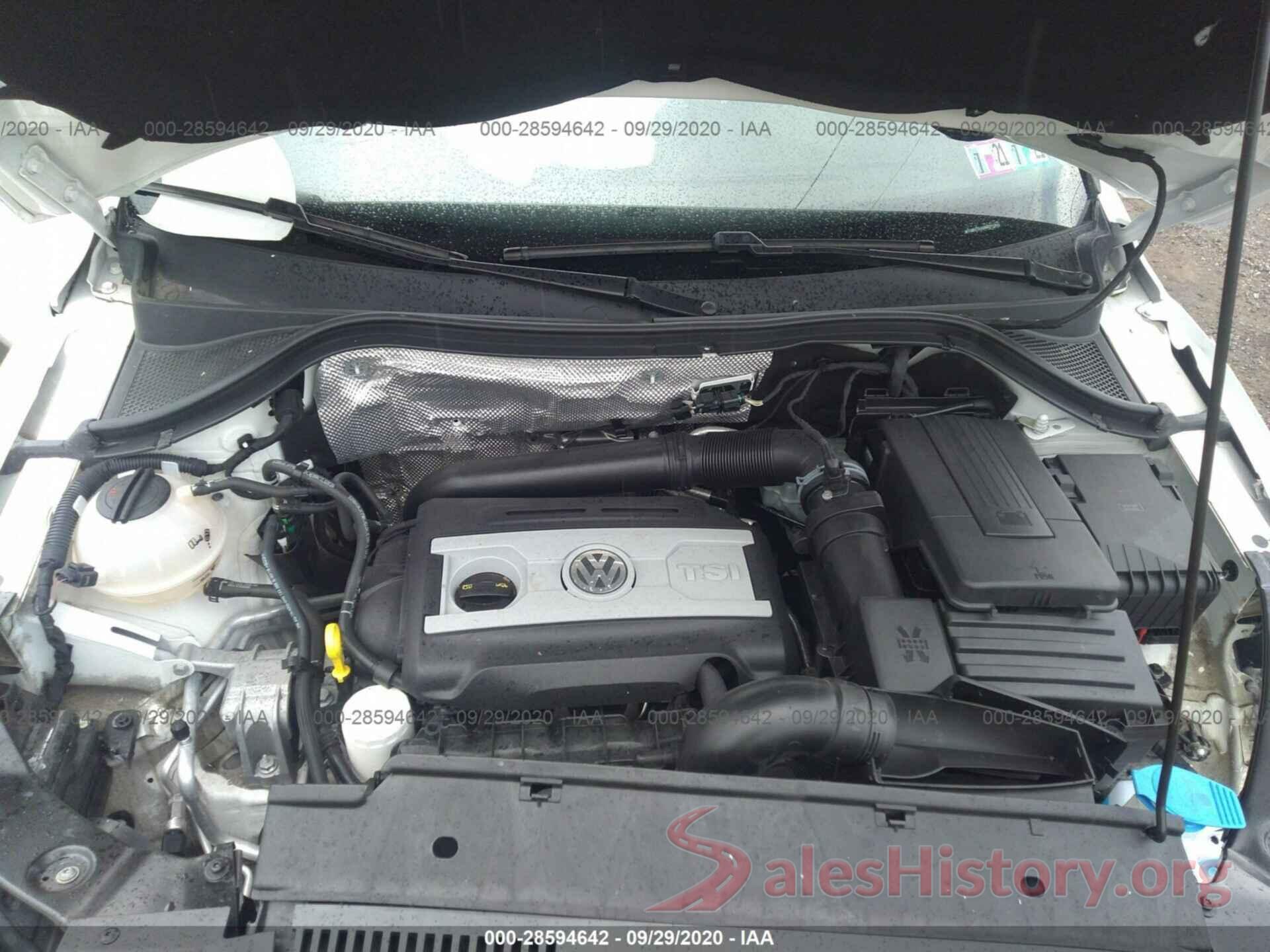 WVGBV7AX0HK011946 2017 VOLKSWAGEN TIGUAN