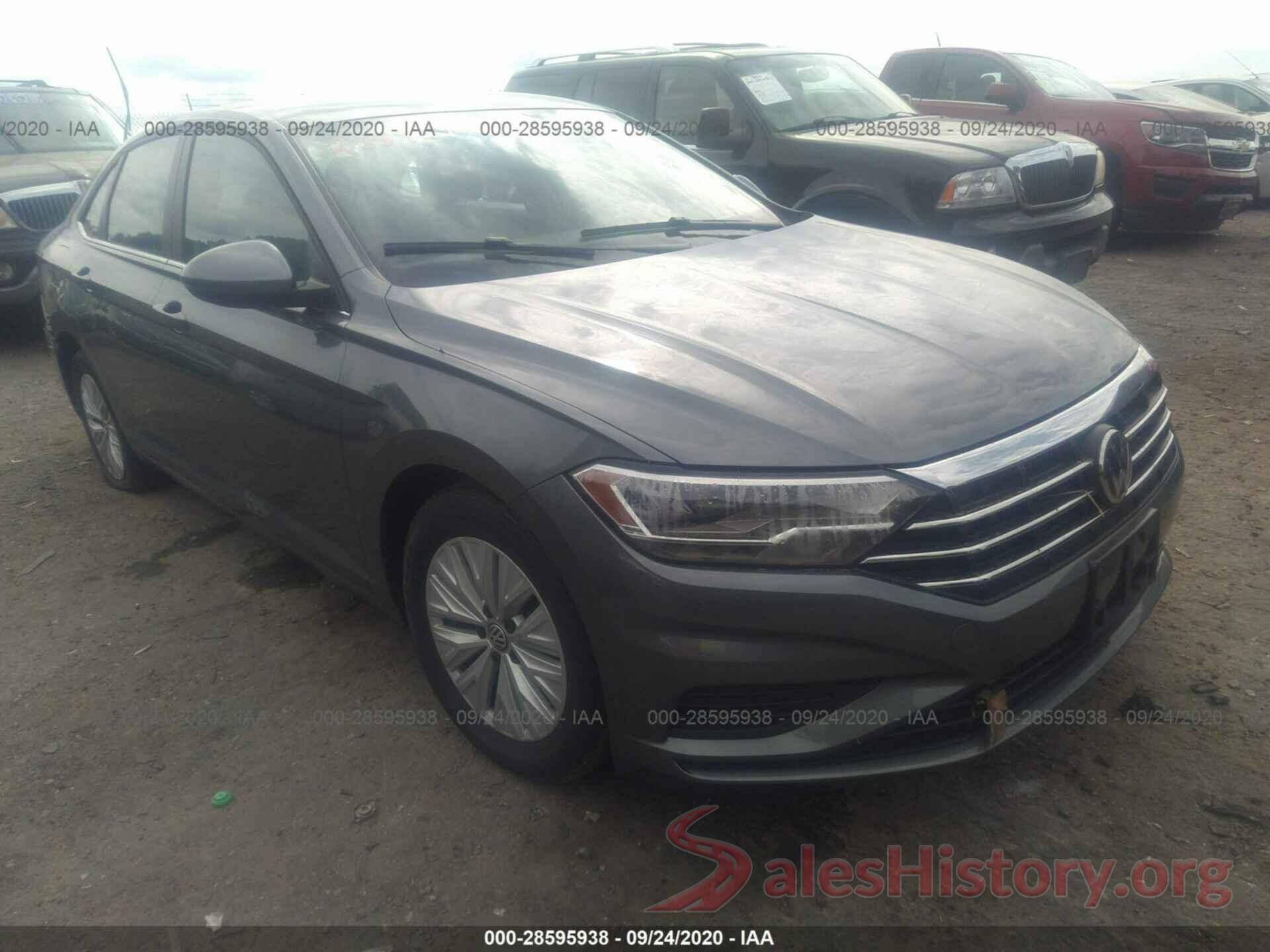 3VWC57BU1KM122581 2019 VOLKSWAGEN JETTA