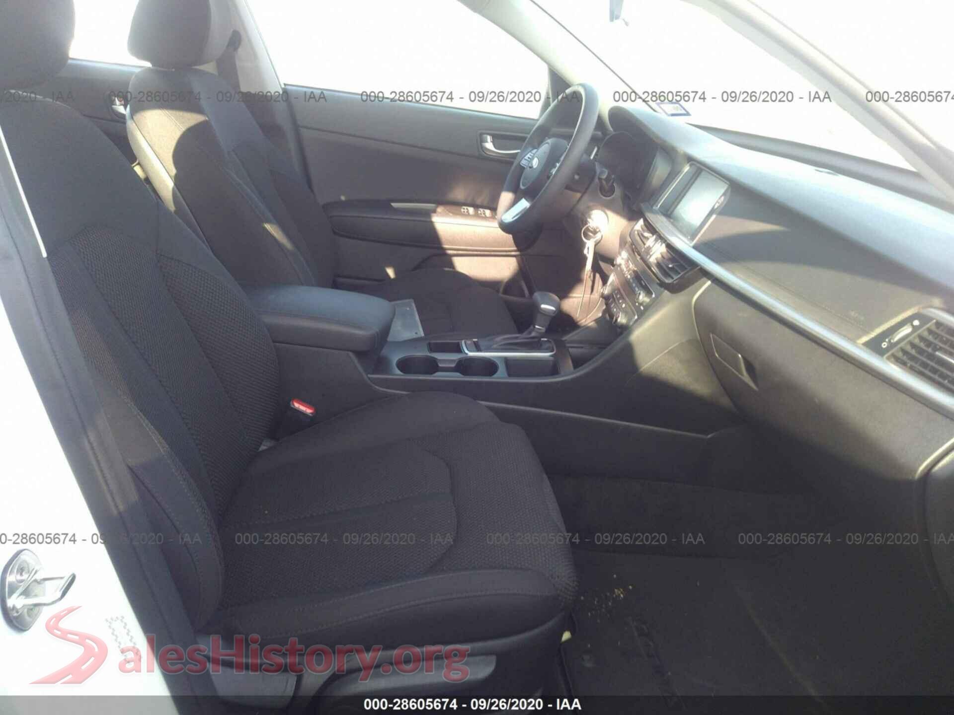 2020 KIA OPTIMA VIN 5XXGT4L38LG381909, rear view