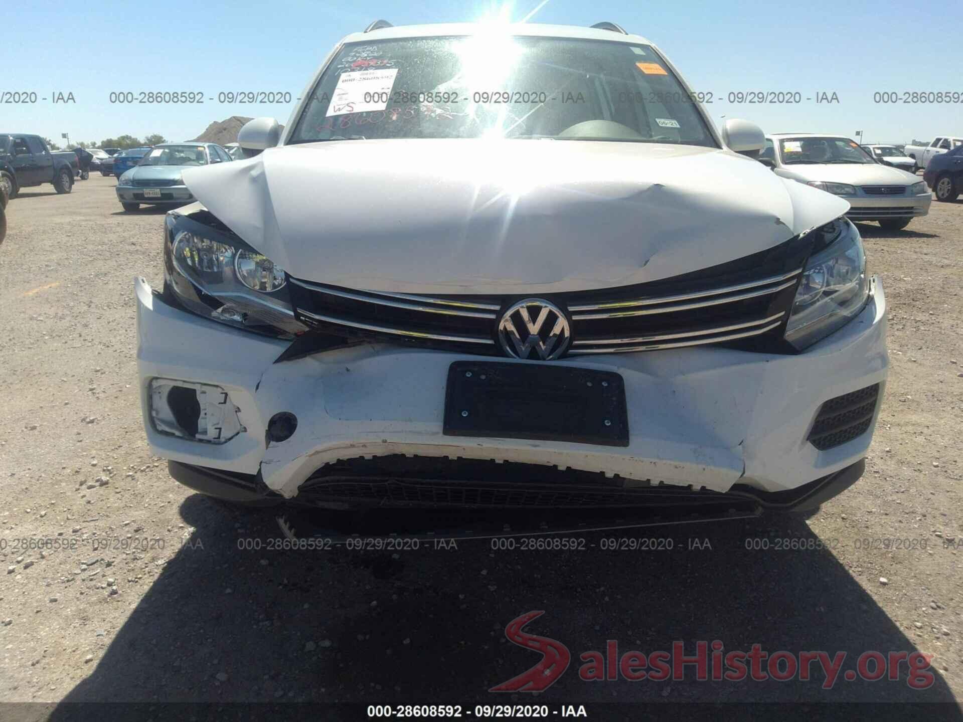 WVGAV7AX6HK001689 2017 VOLKSWAGEN TIGUAN