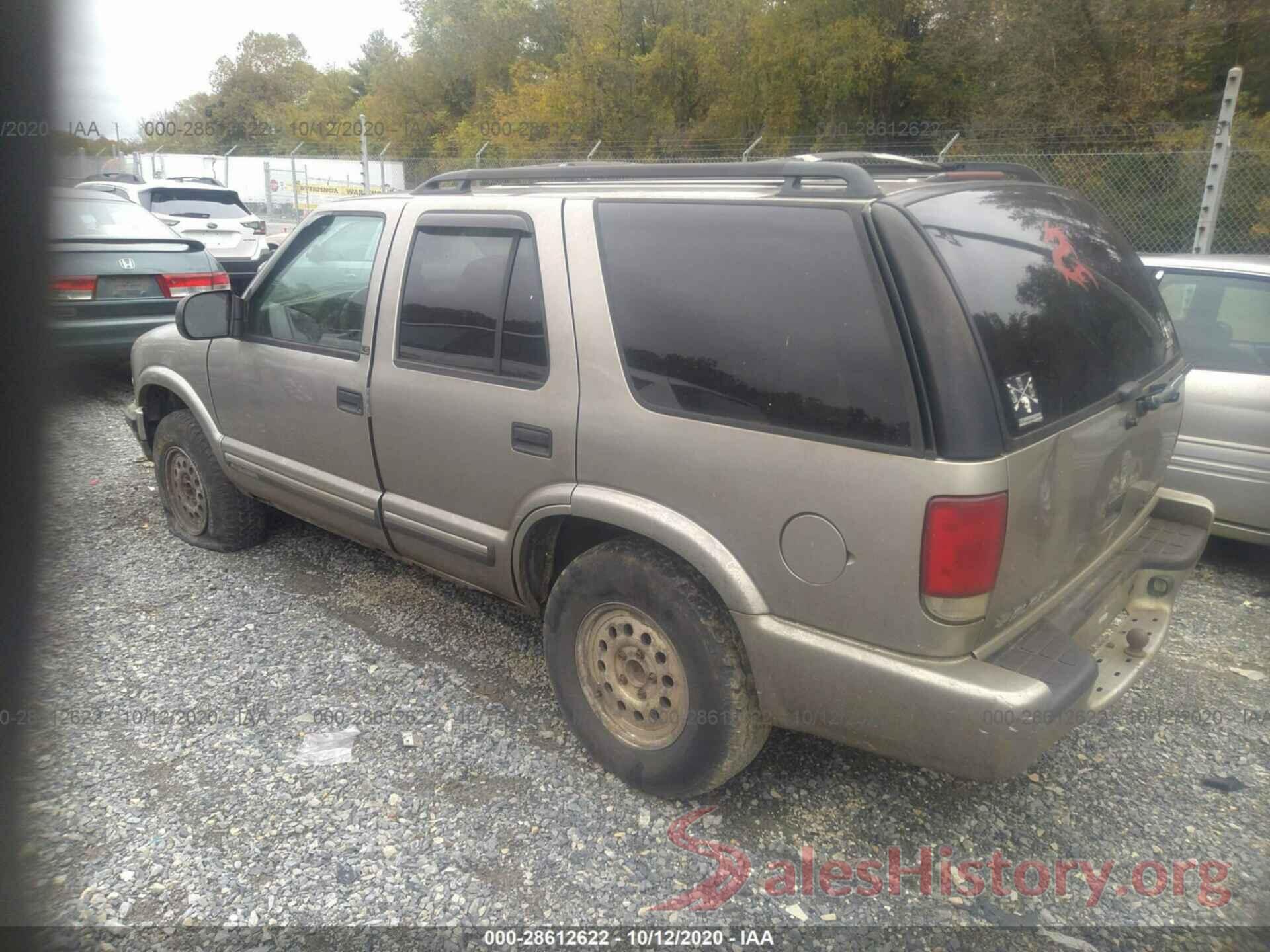 1GNDT13W6Y2342252 2000 CHEVROLET BLAZER