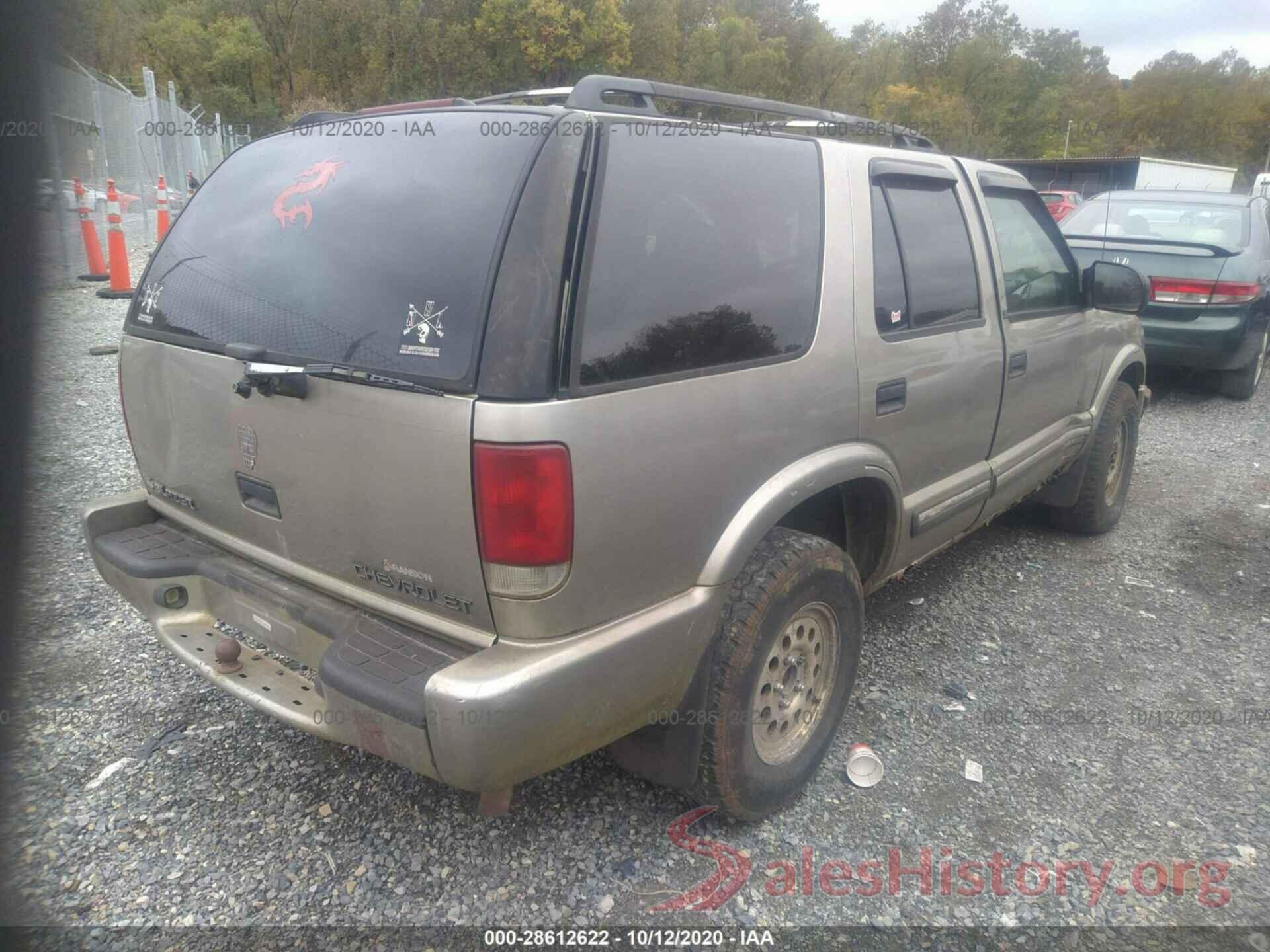 1GNDT13W6Y2342252 2000 CHEVROLET BLAZER