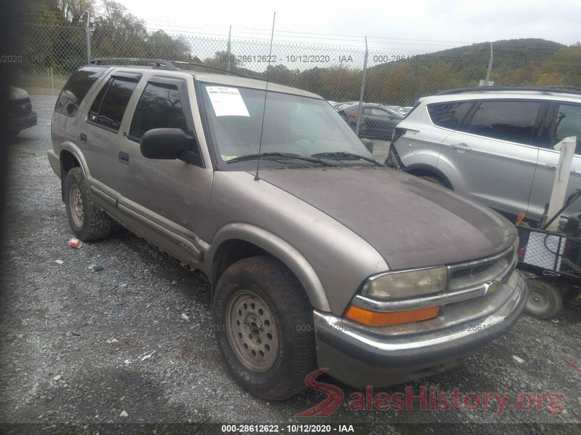 1GNDT13W6Y2342252 2000 CHEVROLET BLAZER