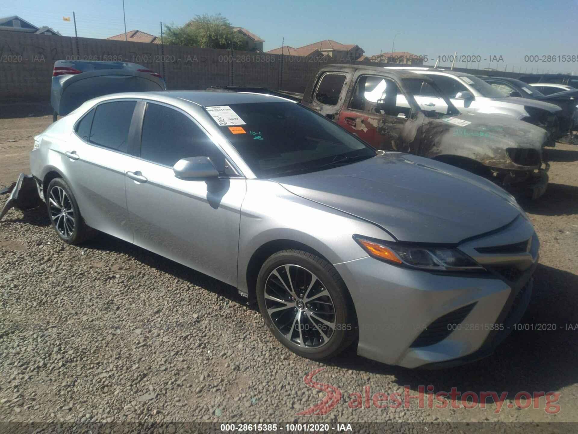 4T1B11HKXJU646086 2018 TOYOTA CAMRY