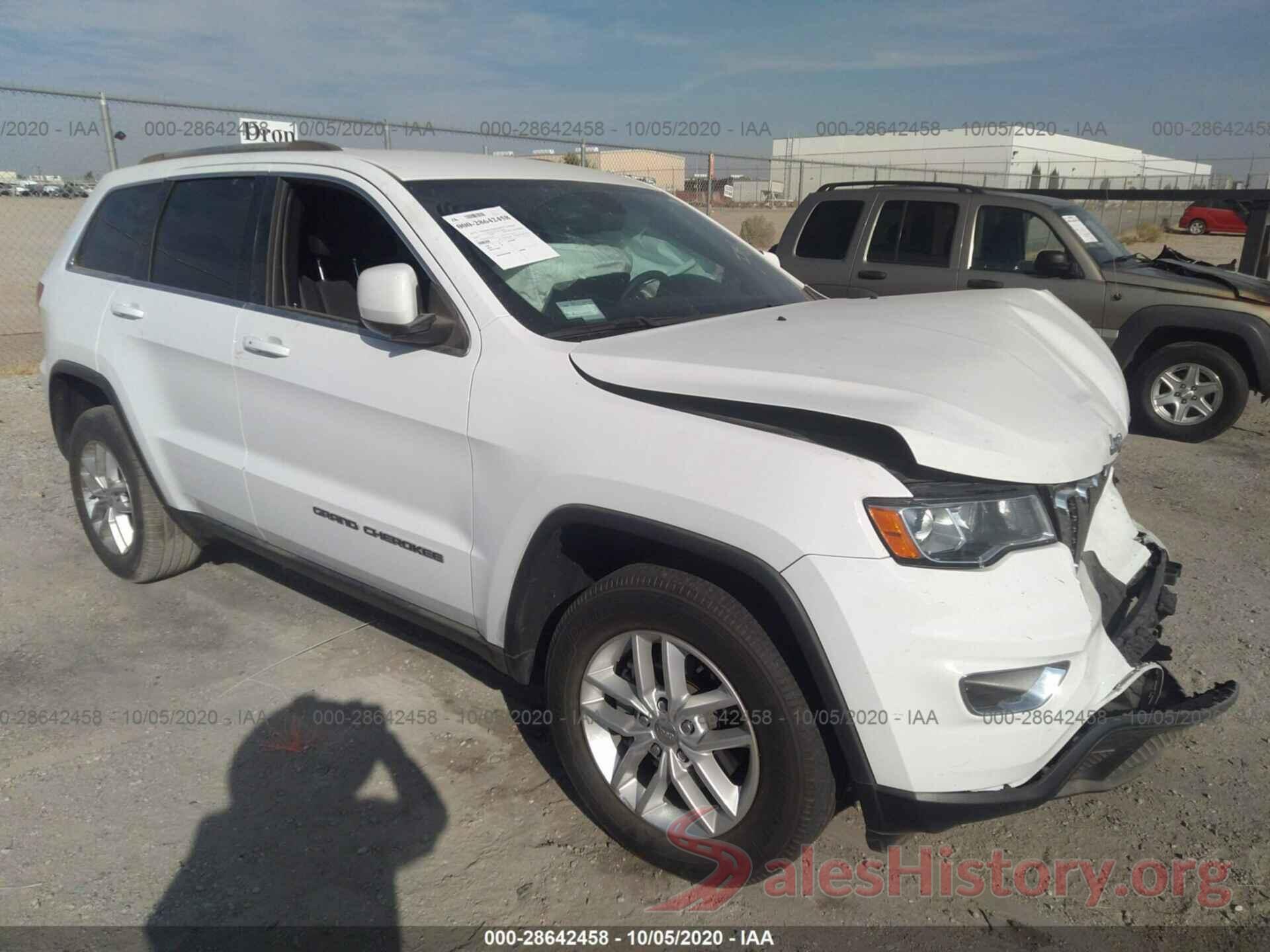 1C4RJEAG2JC212377 2018 JEEP GRAND CHEROKEE