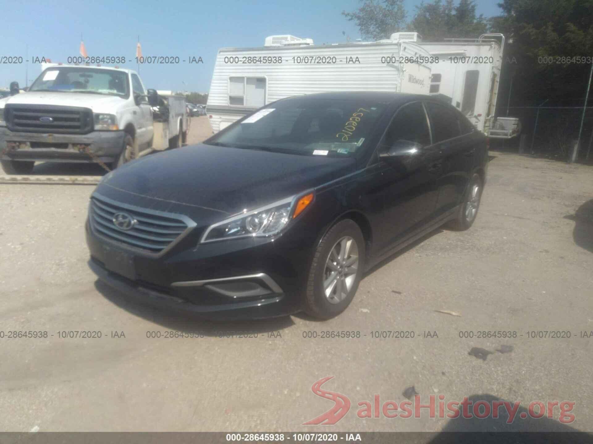 5NPE24AF2HH557579 2017 HYUNDAI SONATA