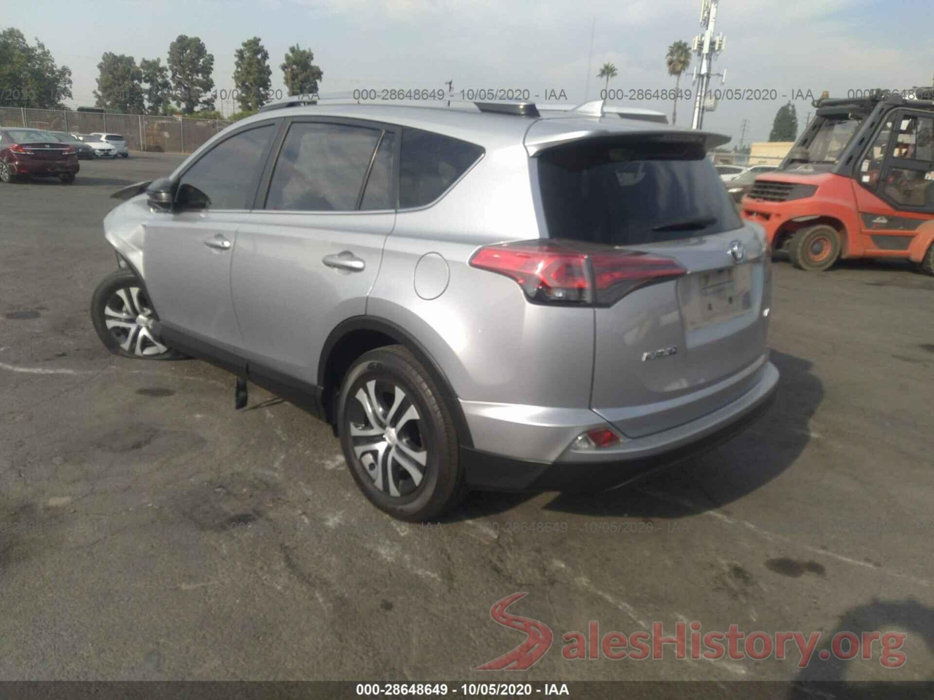 JTMZFREV3JJ158696 2018 TOYOTA RAV4