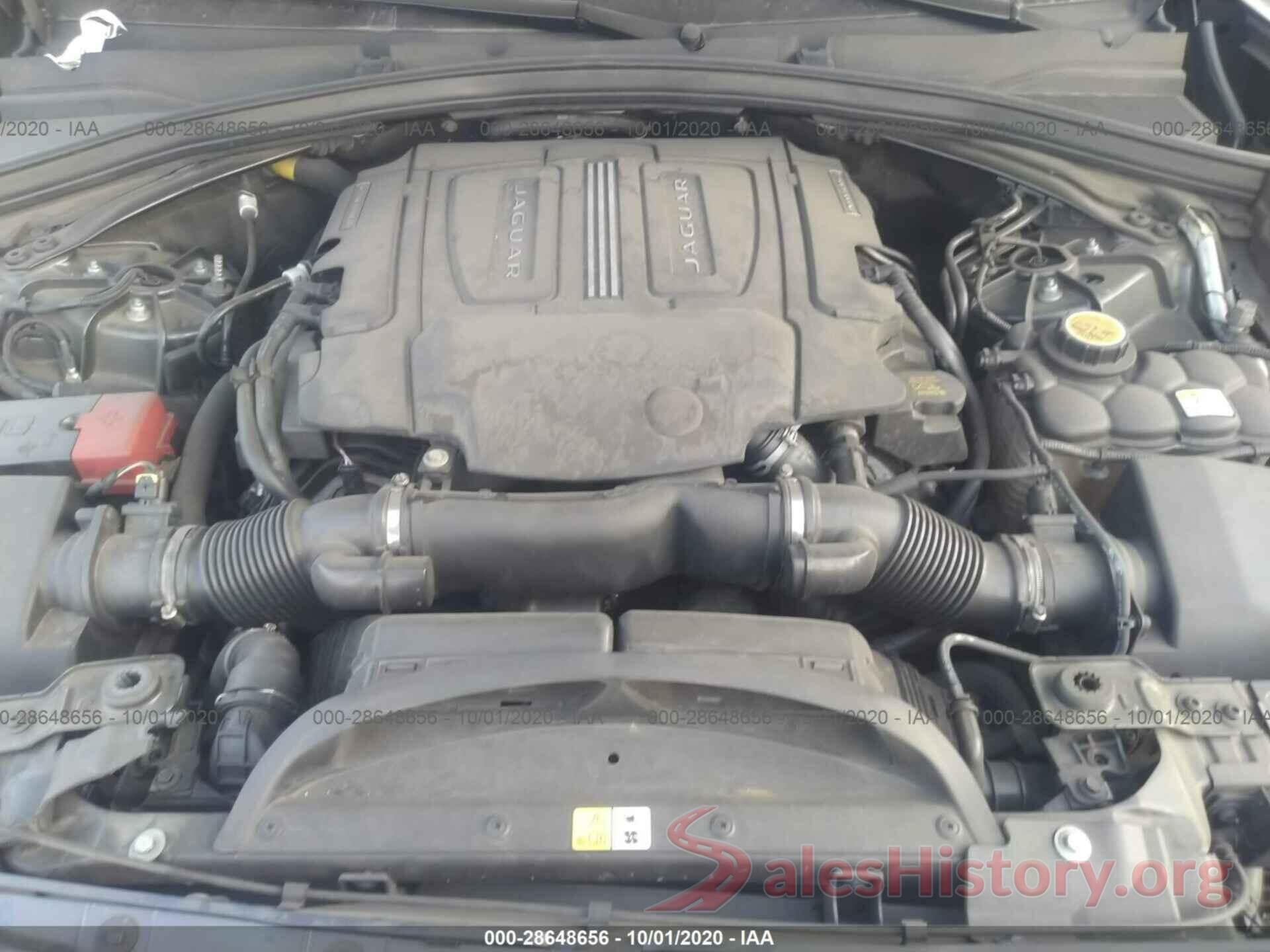 SADCM2BV8HA497704 2017 JAGUAR F-PACE