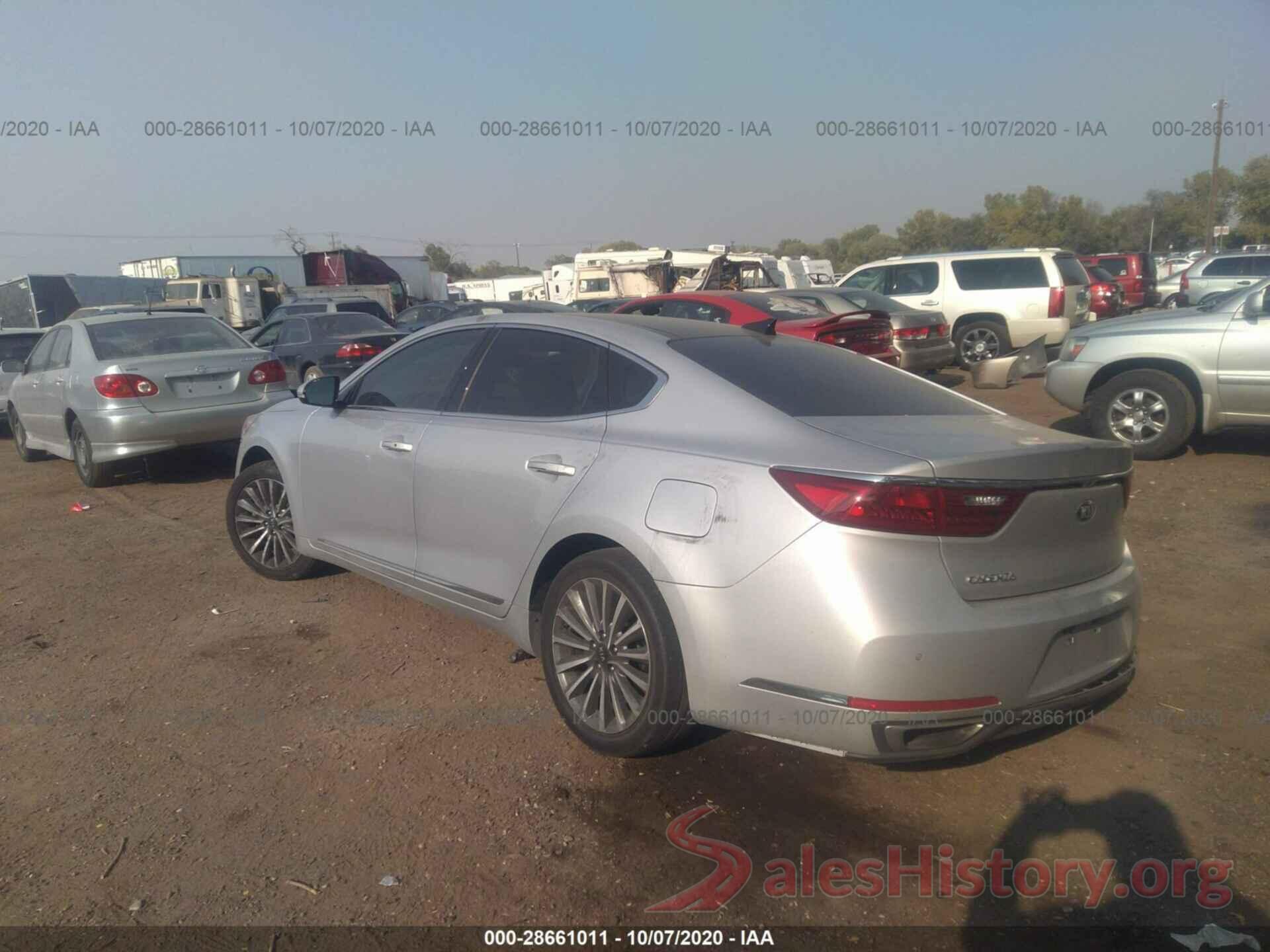 KNALC4J1XH5091101 2017 KIA CADENZA