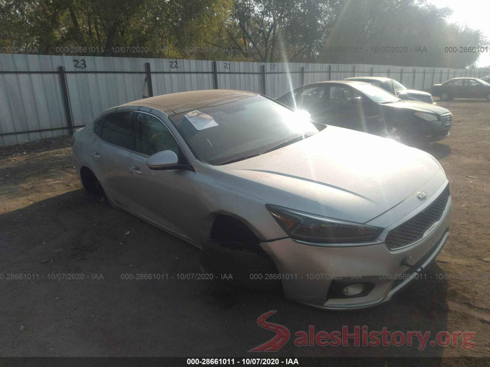 KNALC4J1XH5091101 2017 KIA CADENZA