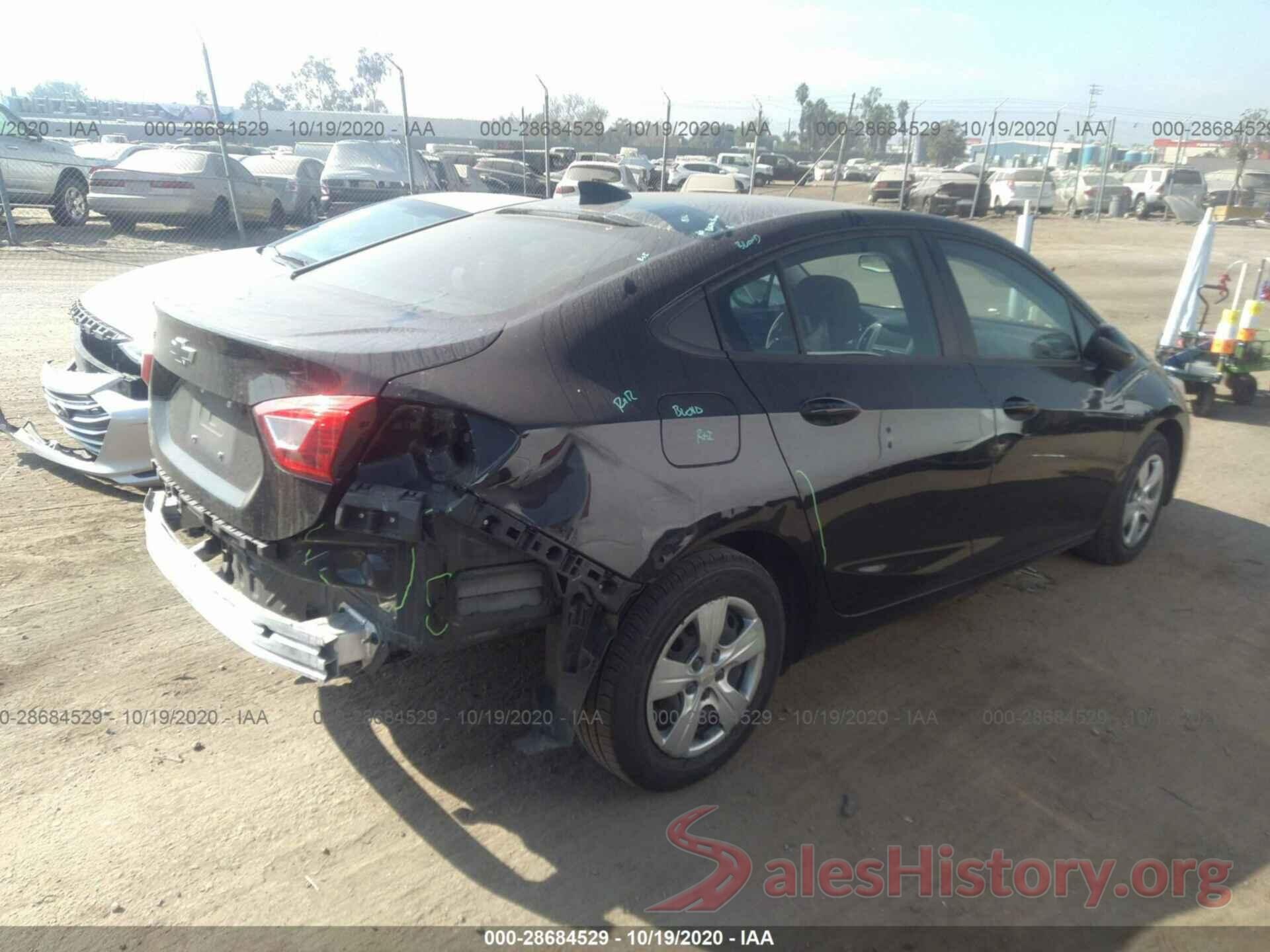 1G1BC5SM3J7208307 2018 CHEVROLET CRUZE