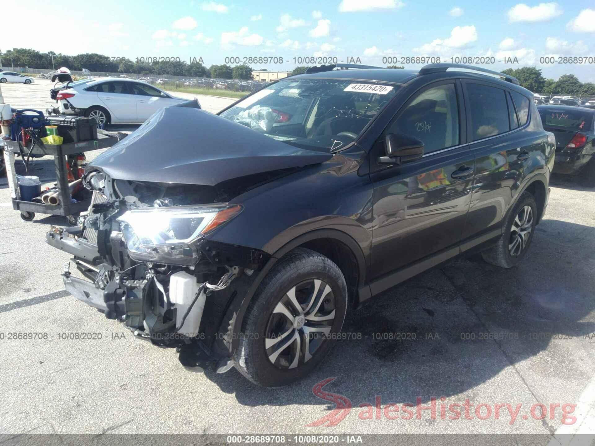 JTMZFREV9JJ160677 2018 TOYOTA RAV4