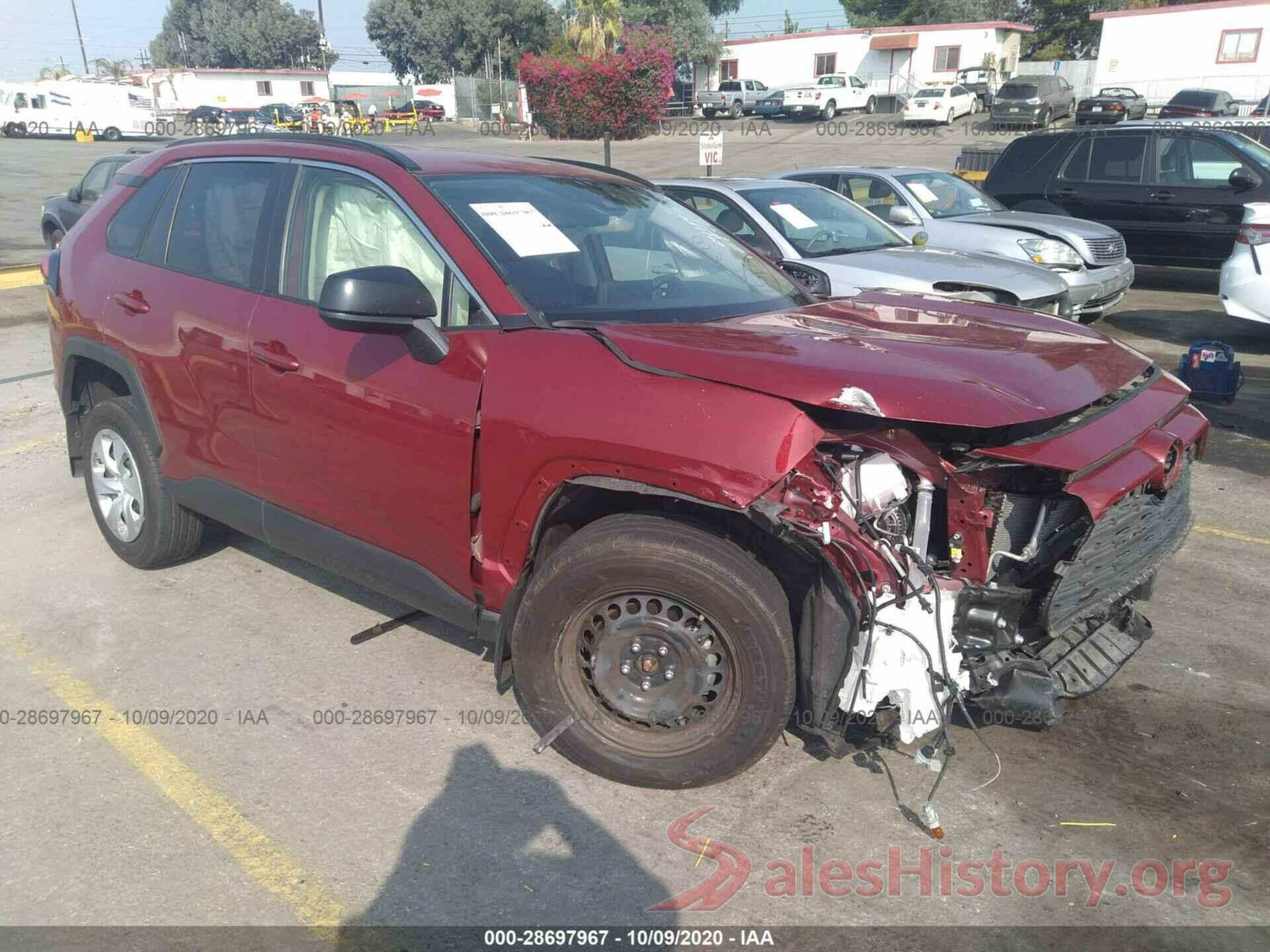 JTMH1RFV6KJ003747 2019 TOYOTA RAV4