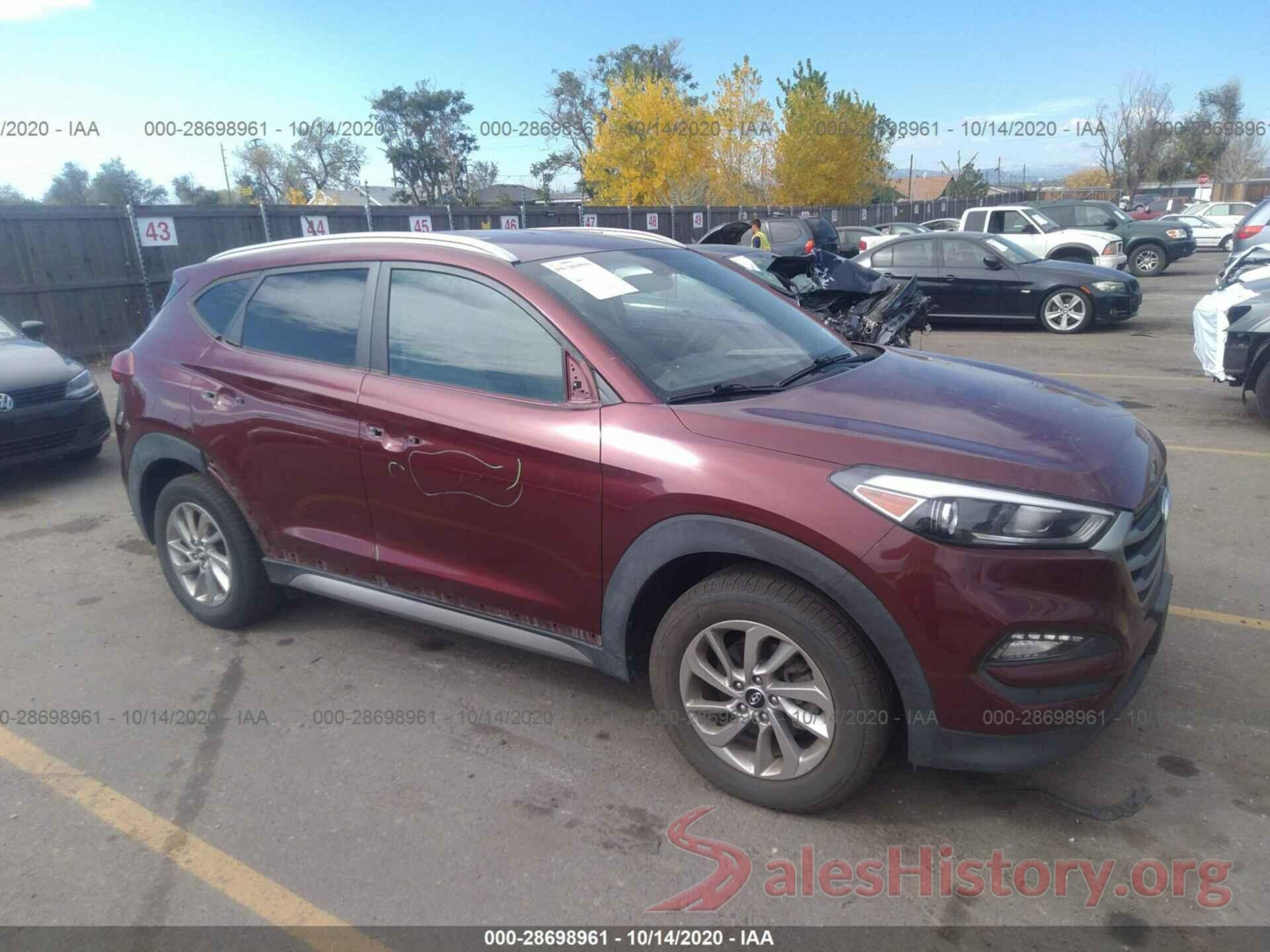 KM8J3CA44HU251960 2017 HYUNDAI TUCSON