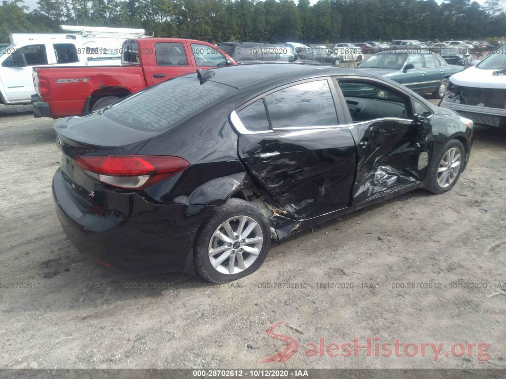 3KPFL4A7XHE079829 2017 KIA FORTE