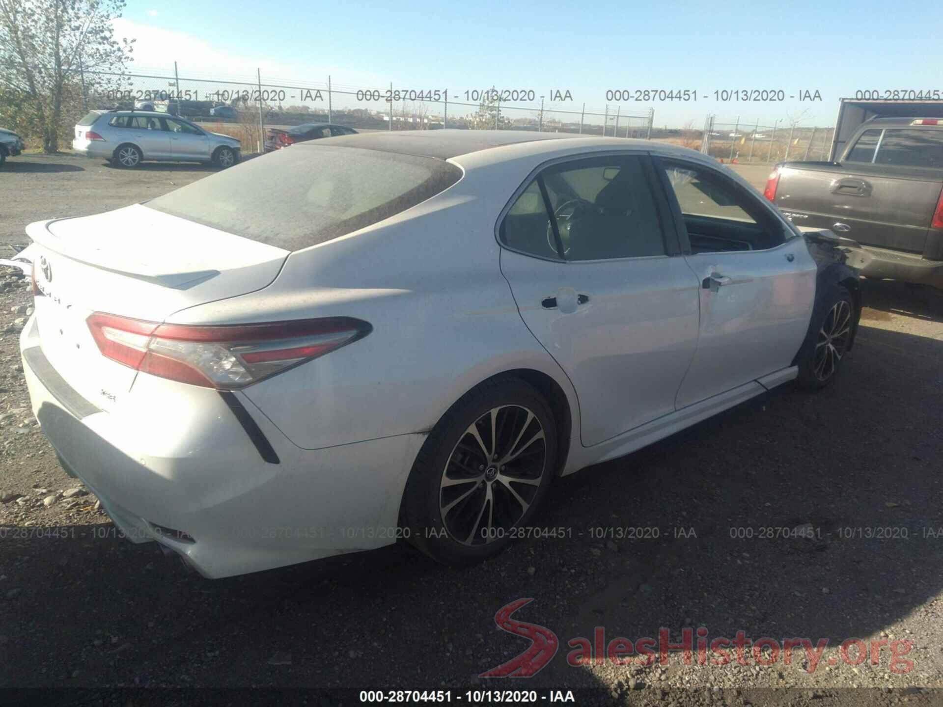 4T1B61HK3JU015097 2018 TOYOTA CAMRY