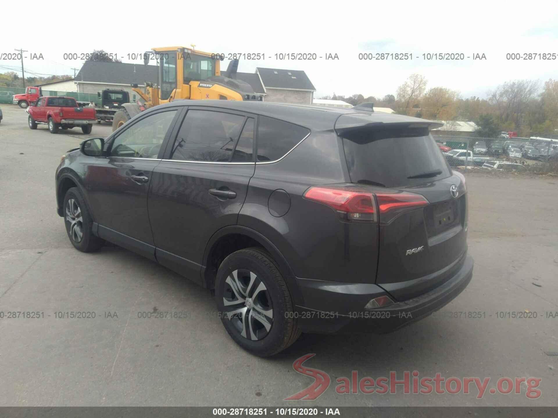 JTMBFREV0JJ256859 2018 TOYOTA RAV4