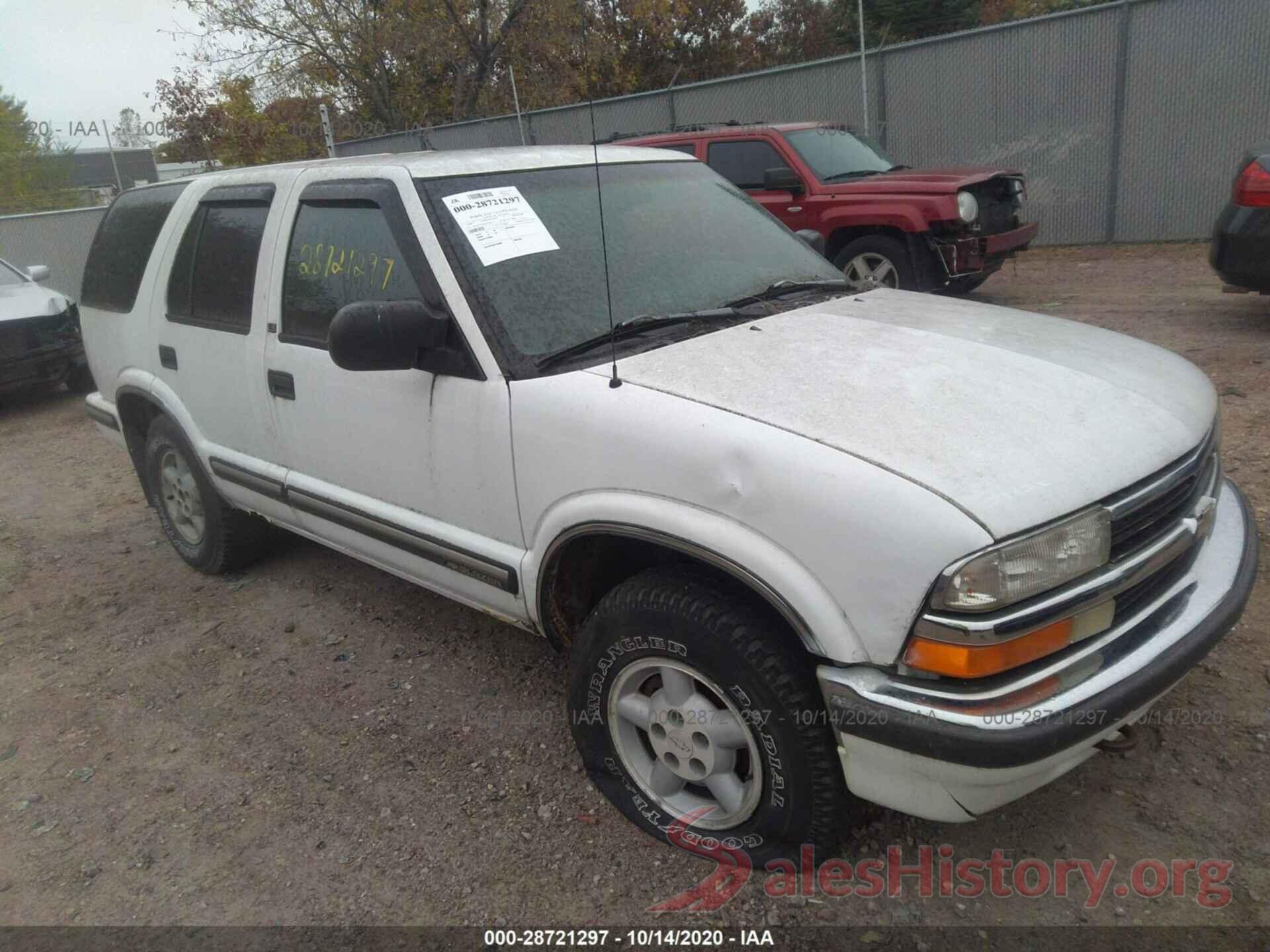 1GNDT13W8X2106751 1999 CHEVROLET BLAZER