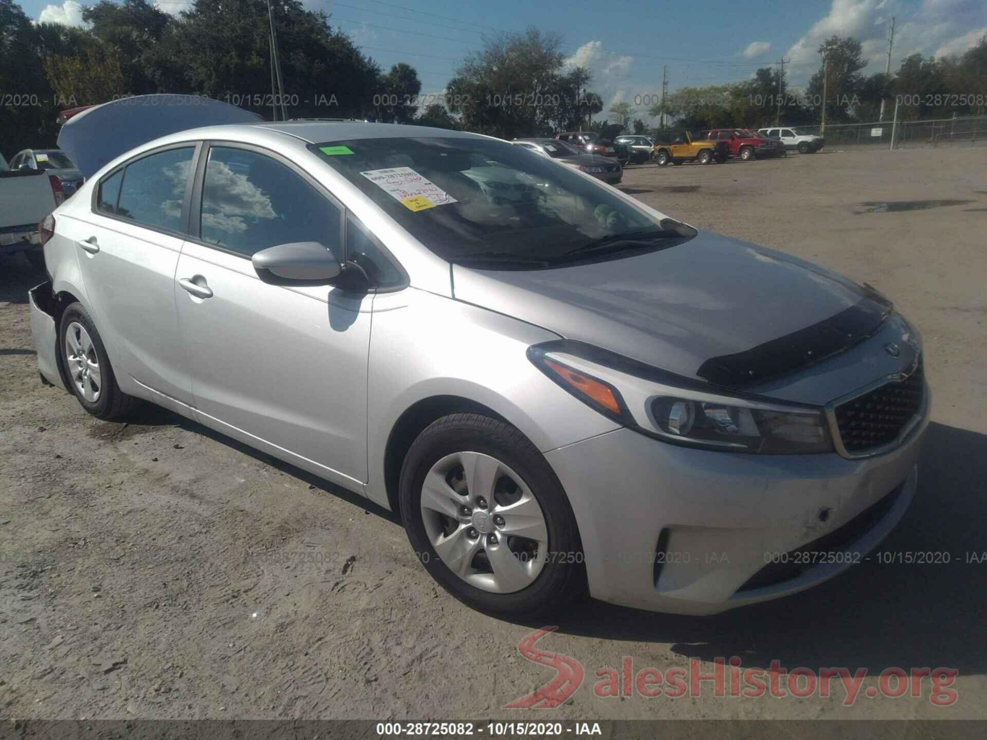 3KPFK4A76JE180746 2018 KIA FORTE