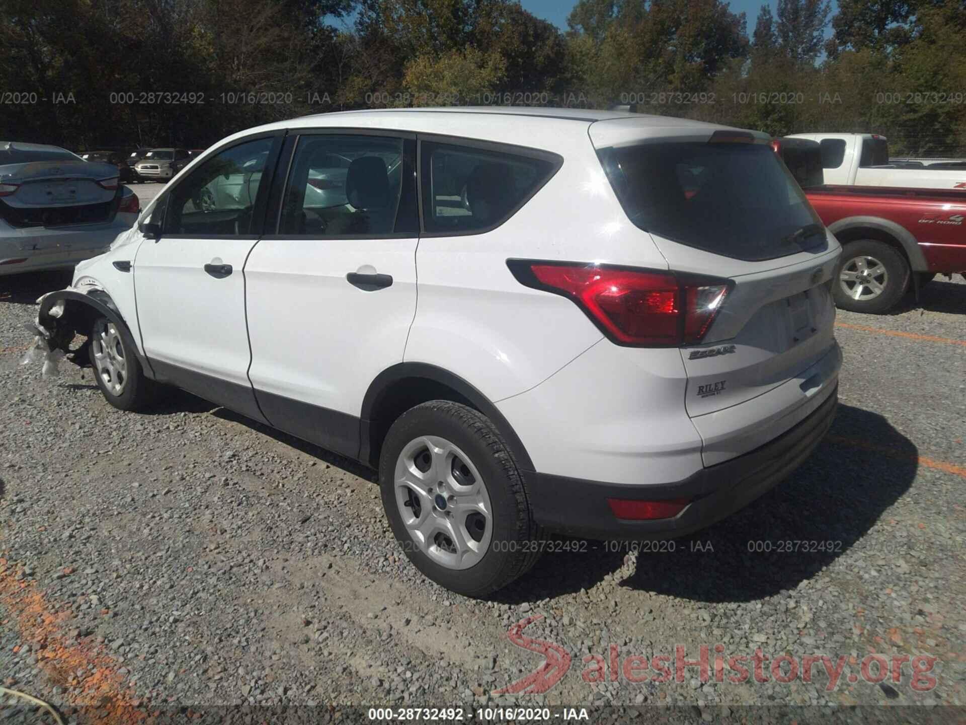 1FMCU0F79KUB20666 2019 FORD ESCAPE