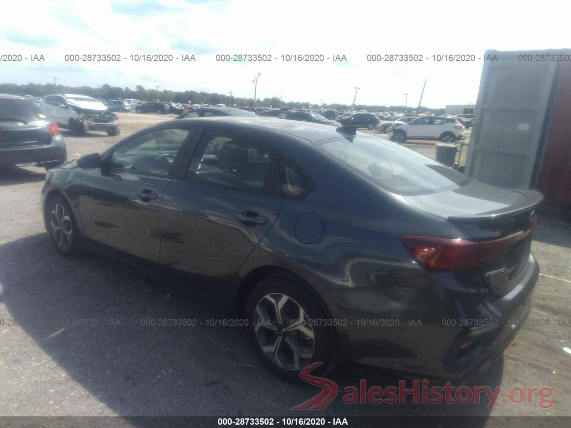 3KPF24AD8KE120555 2019 KIA FORTE