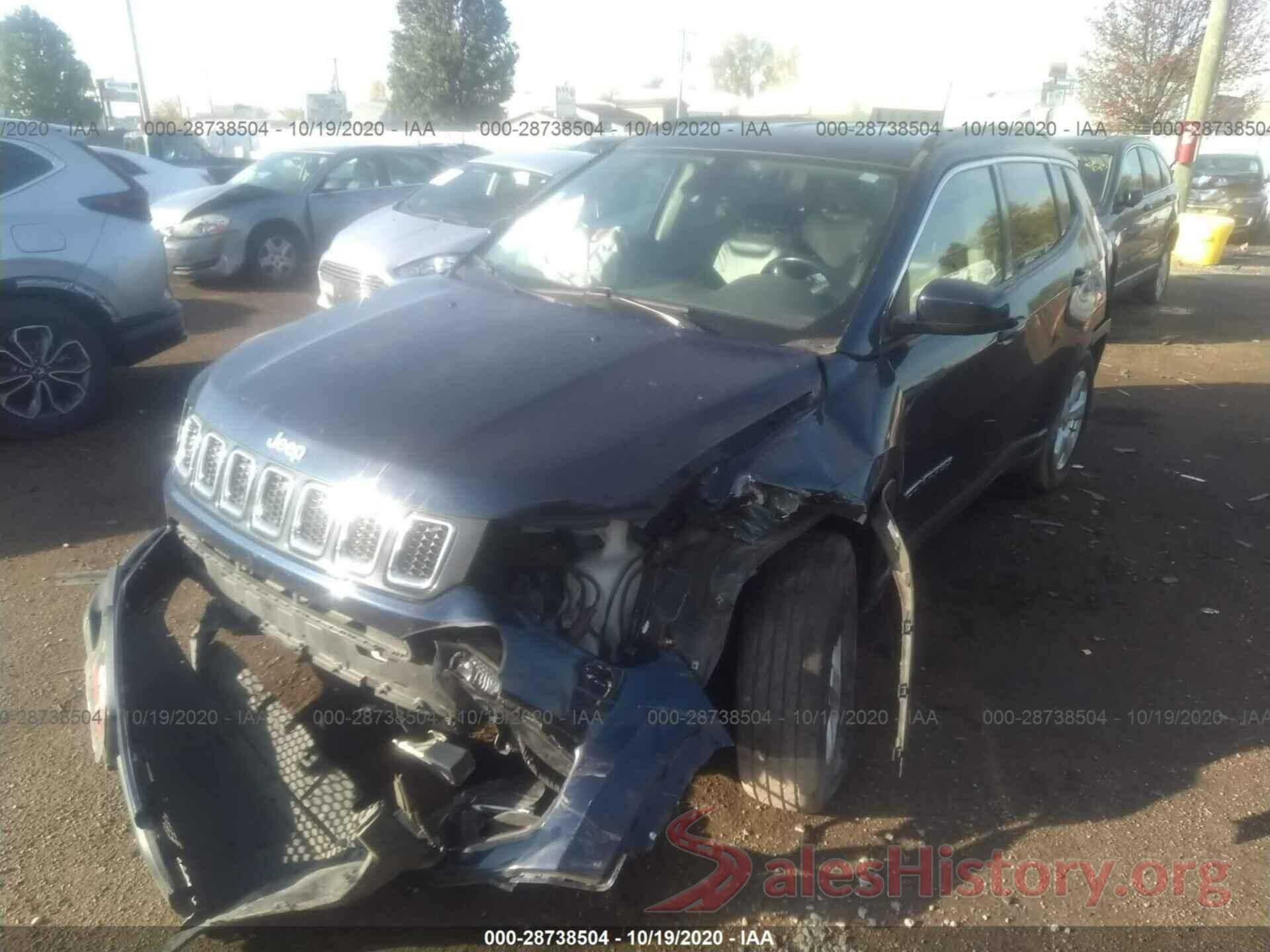 3C4NJCBB2JT300520 2018 JEEP COMPASS