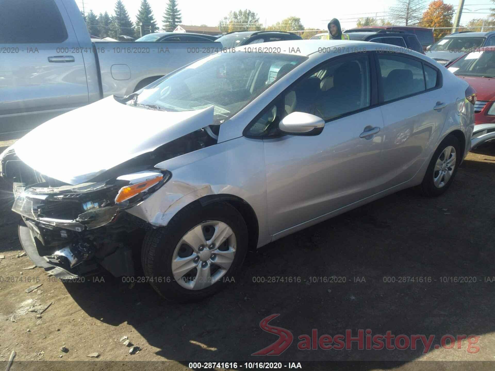 3KPFK4A71HE122778 2017 KIA FORTE