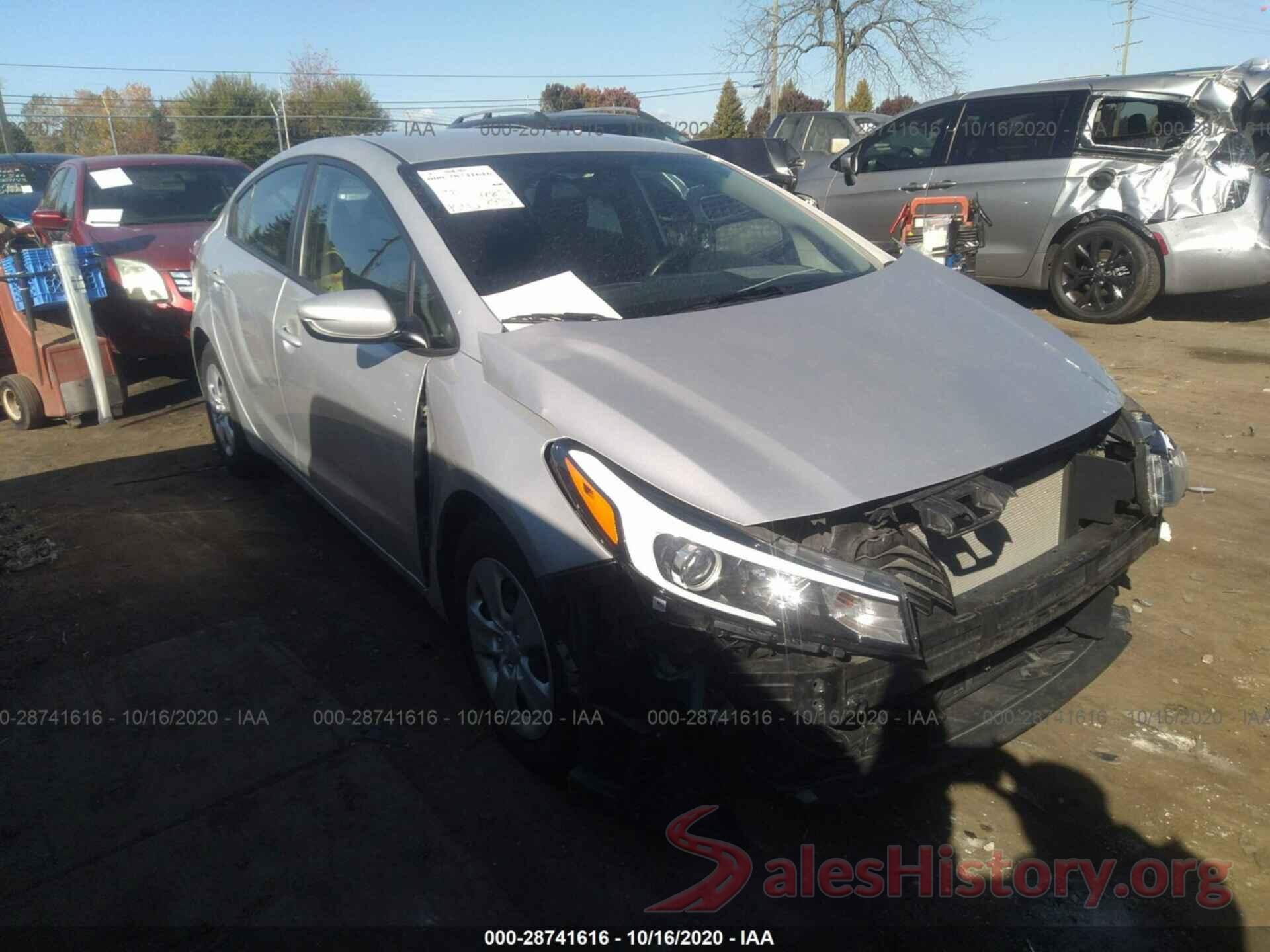 3KPFK4A71HE122778 2017 KIA FORTE