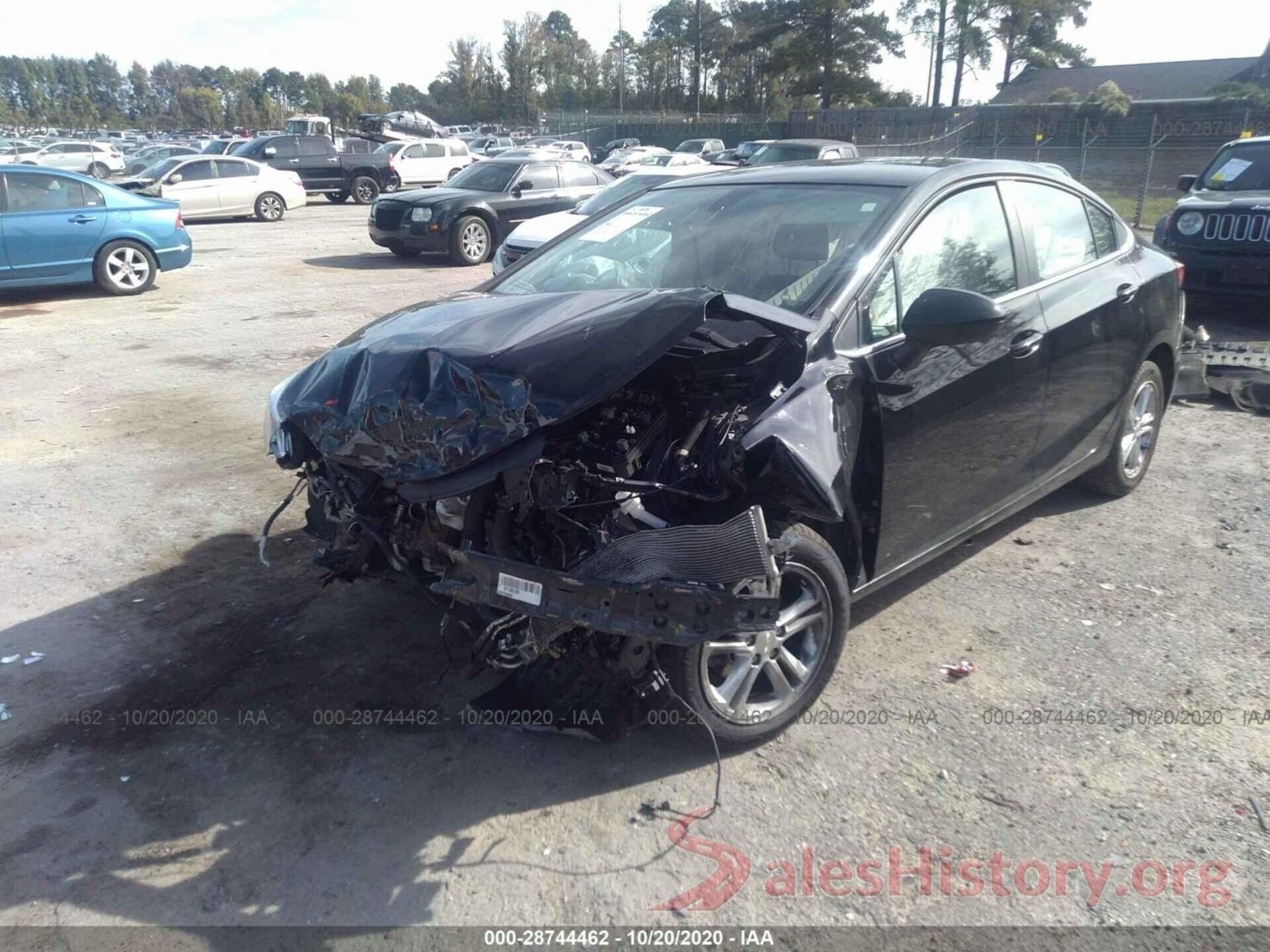 1G1BE5SM2J7105860 2018 CHEVROLET CRUZE