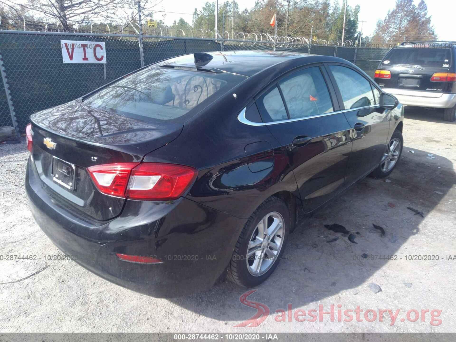 1G1BE5SM2J7105860 2018 CHEVROLET CRUZE