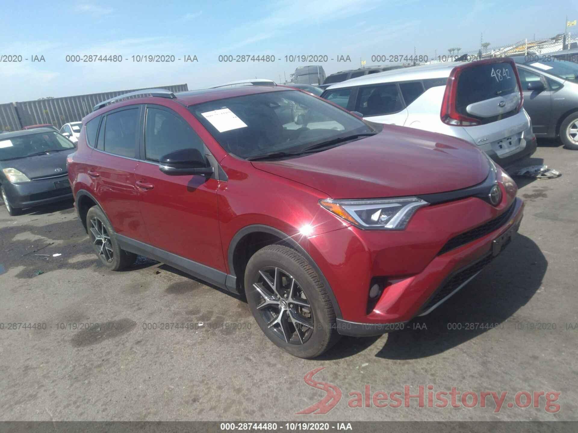 JTMNFREVXJD125062 2018 TOYOTA RAV4