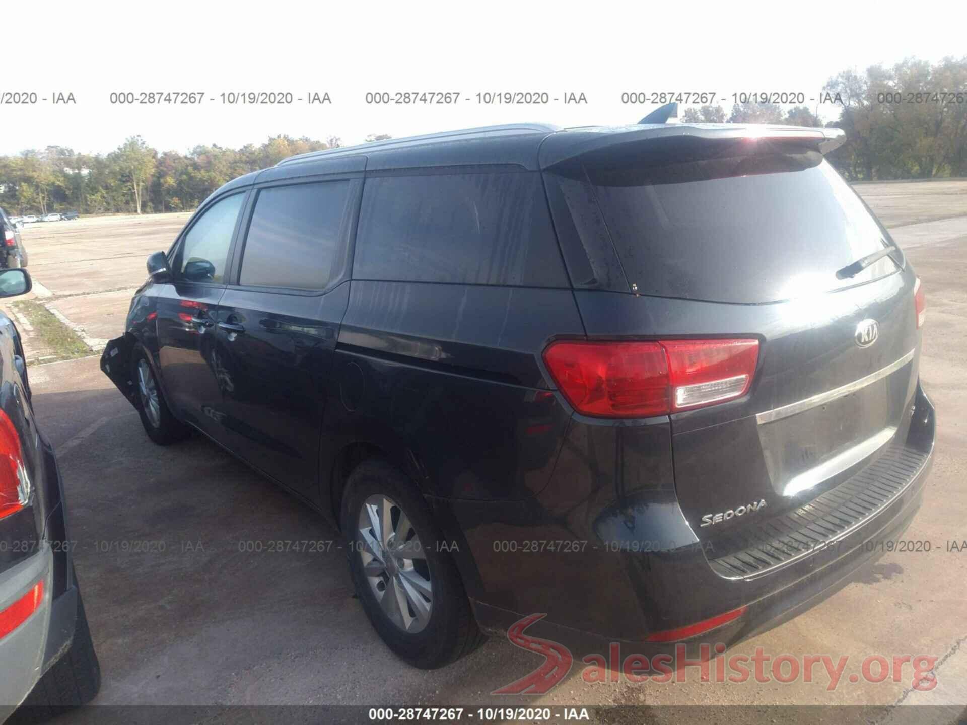 KNDMB5C18H6308703 2017 KIA SEDONA