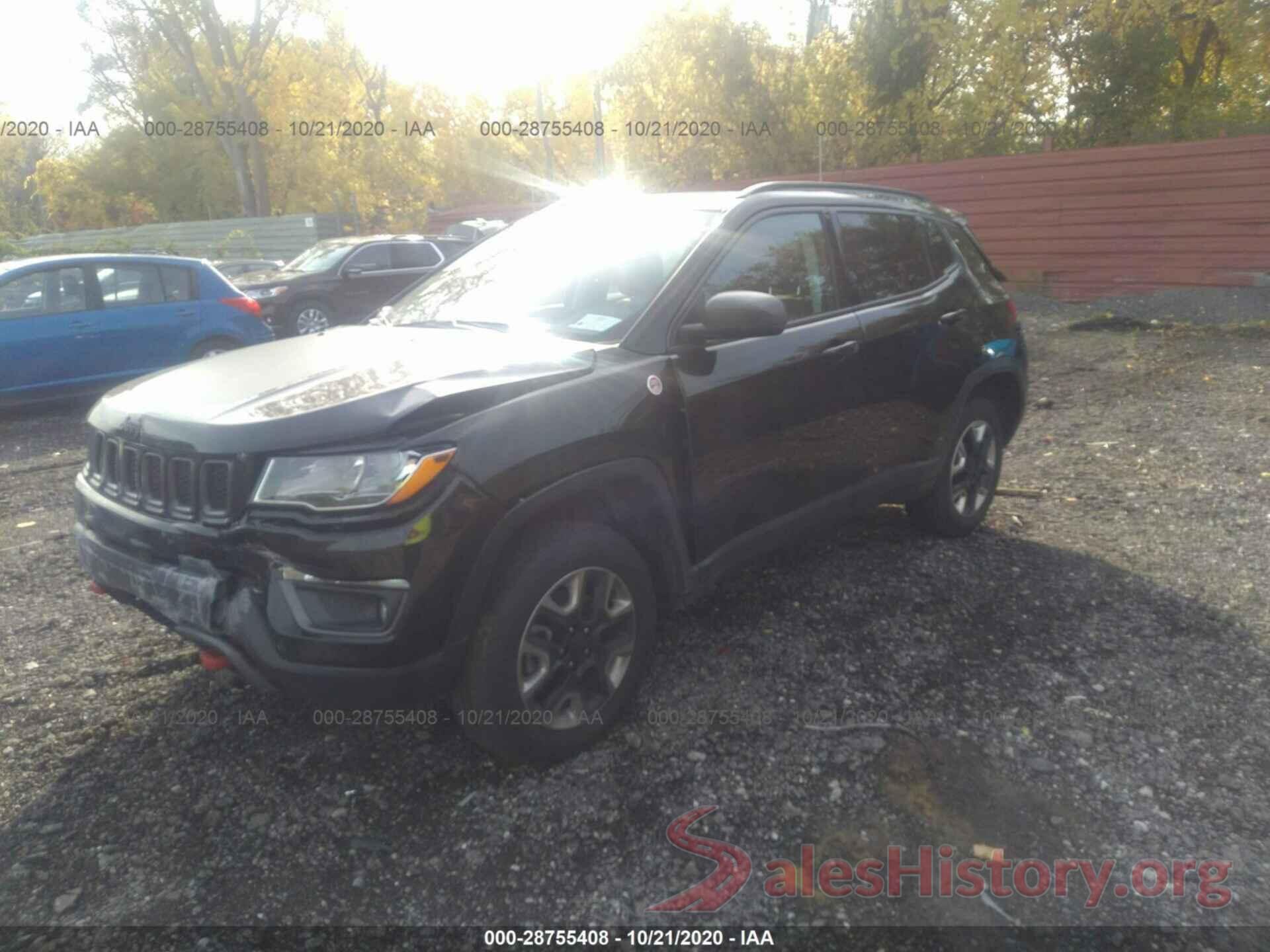 3C4NJDDBXJT410475 2018 JEEP COMPASS