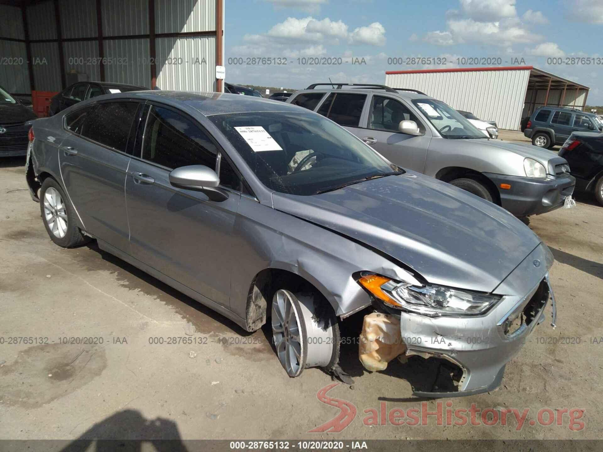 3FA6P0HD0LR110957 2020 FORD FUSION