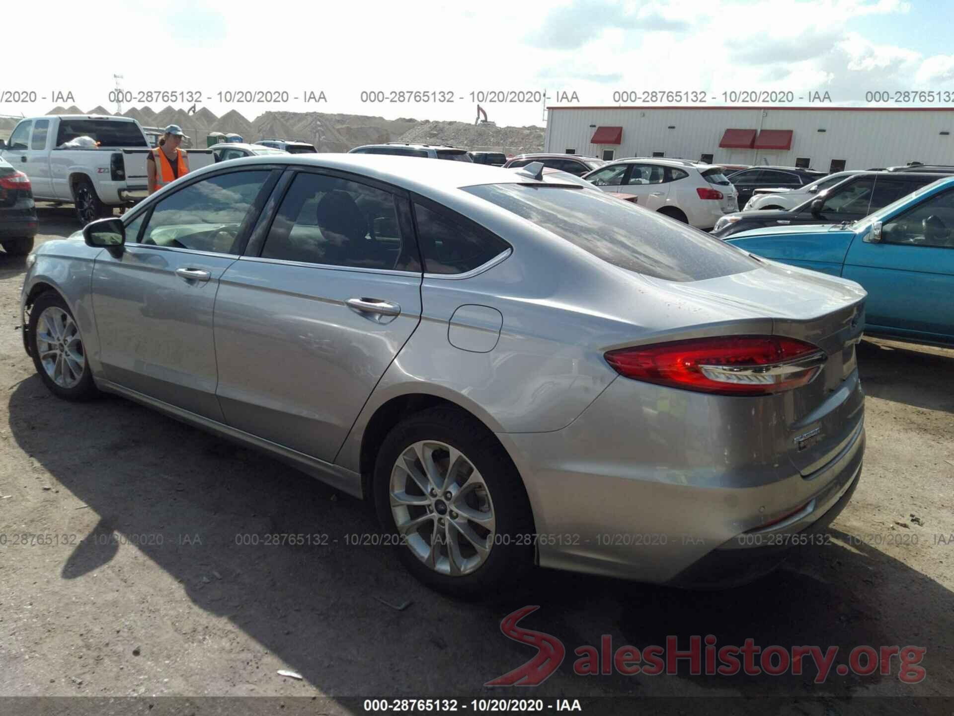 3FA6P0HD0LR110957 2020 FORD FUSION